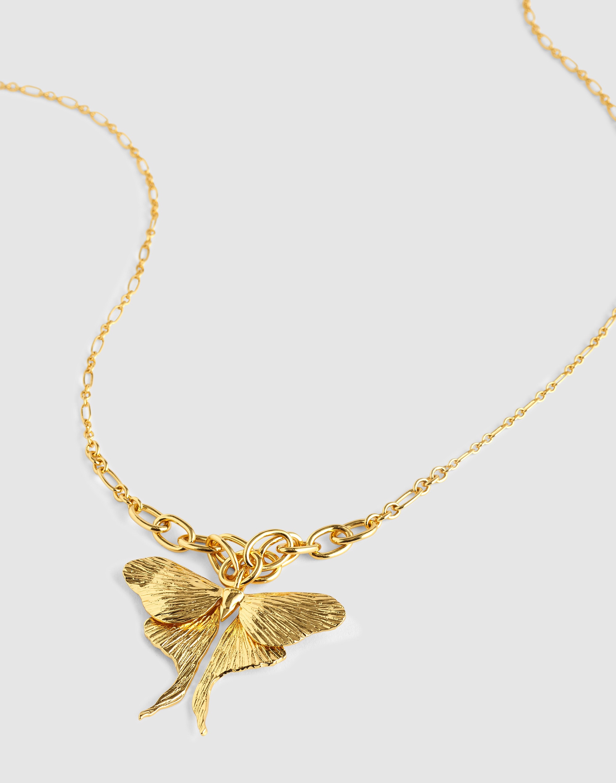 Madewell Moth Pendant Graduated Chain Necklace In Gold