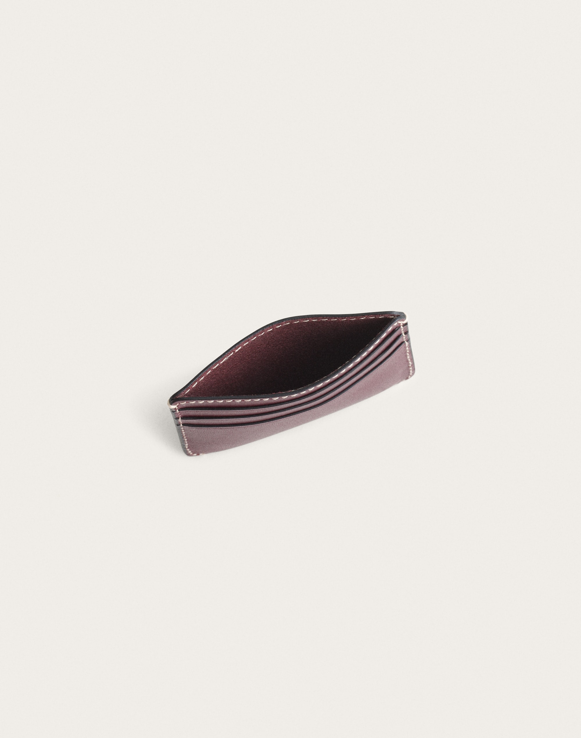Curved Card Case in Leather