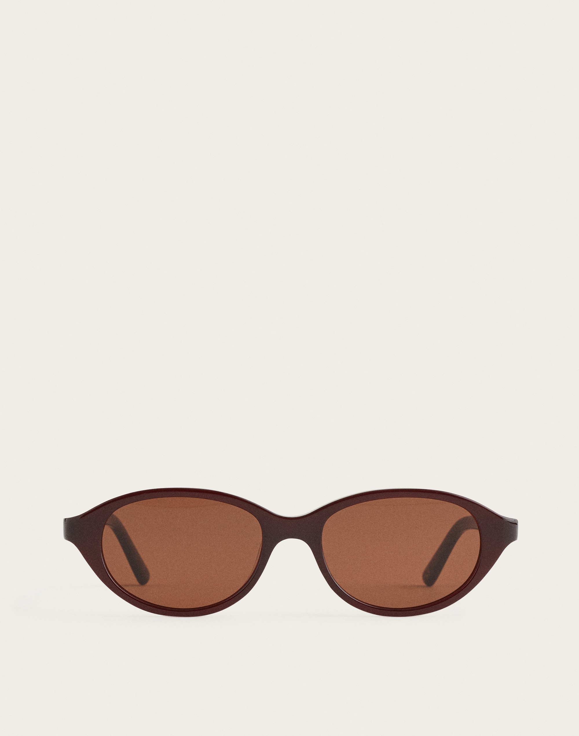 The Solina Oval Sunglasses