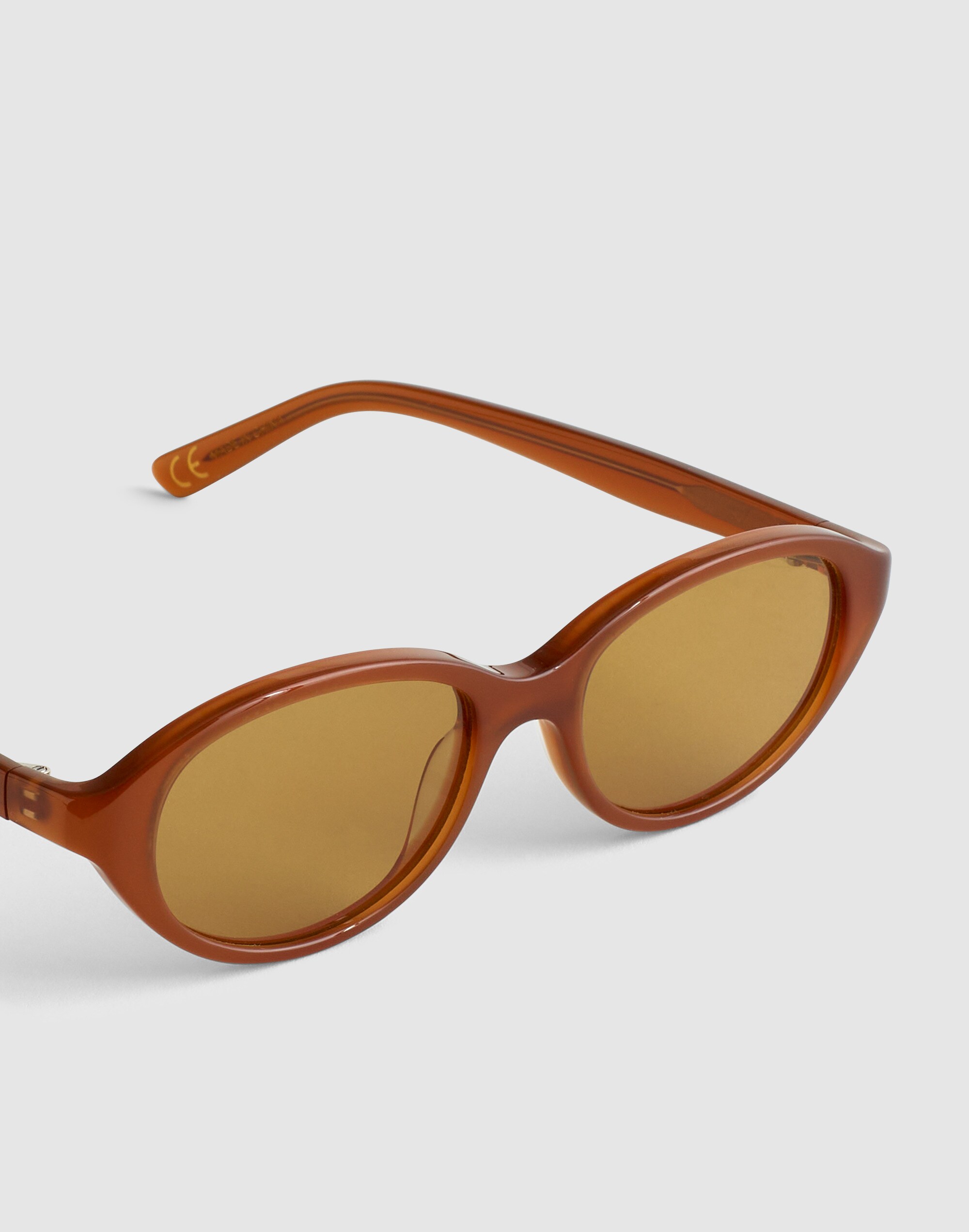 The Solina Oval Sunglasses