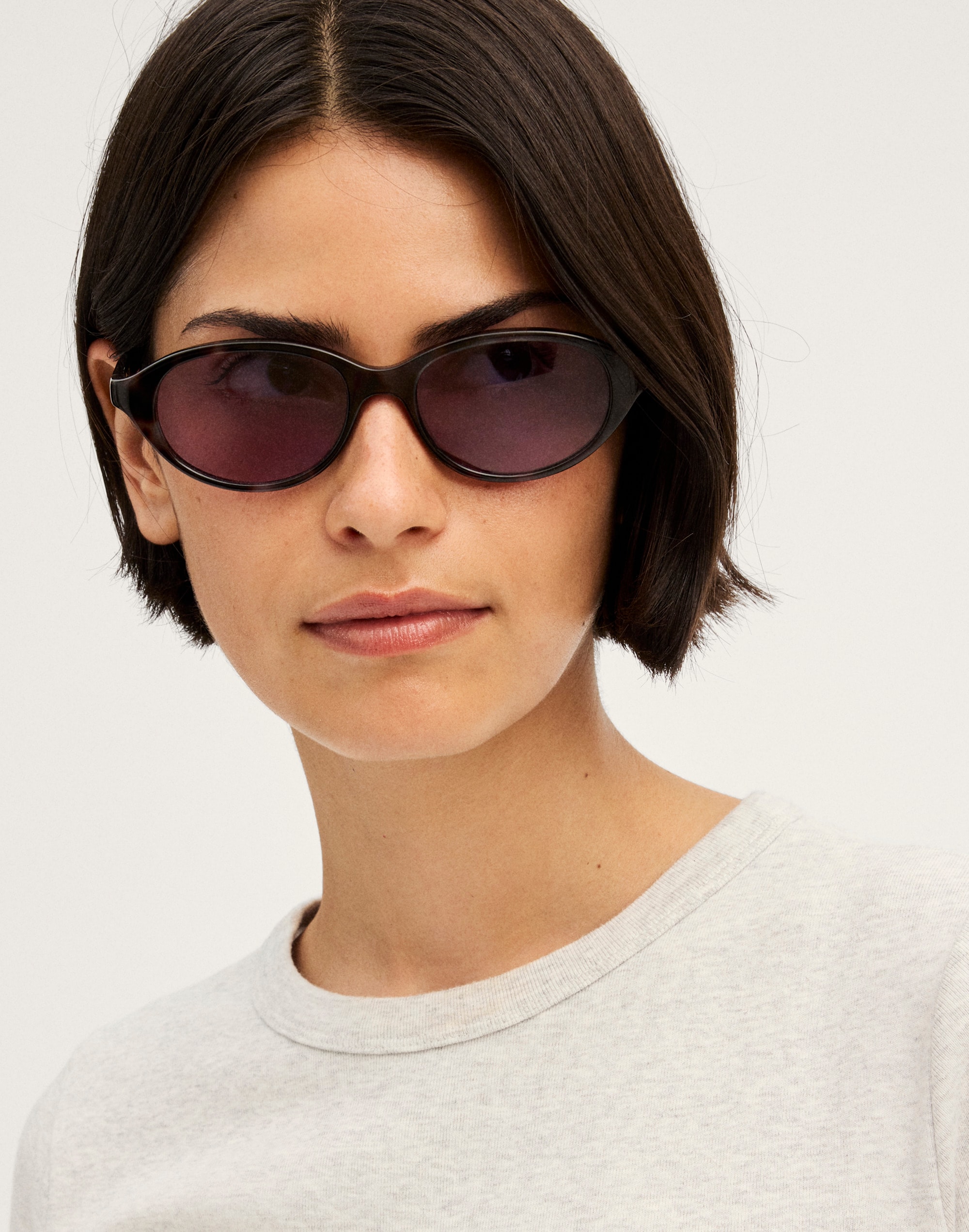 The Solina Oval Sunglasses