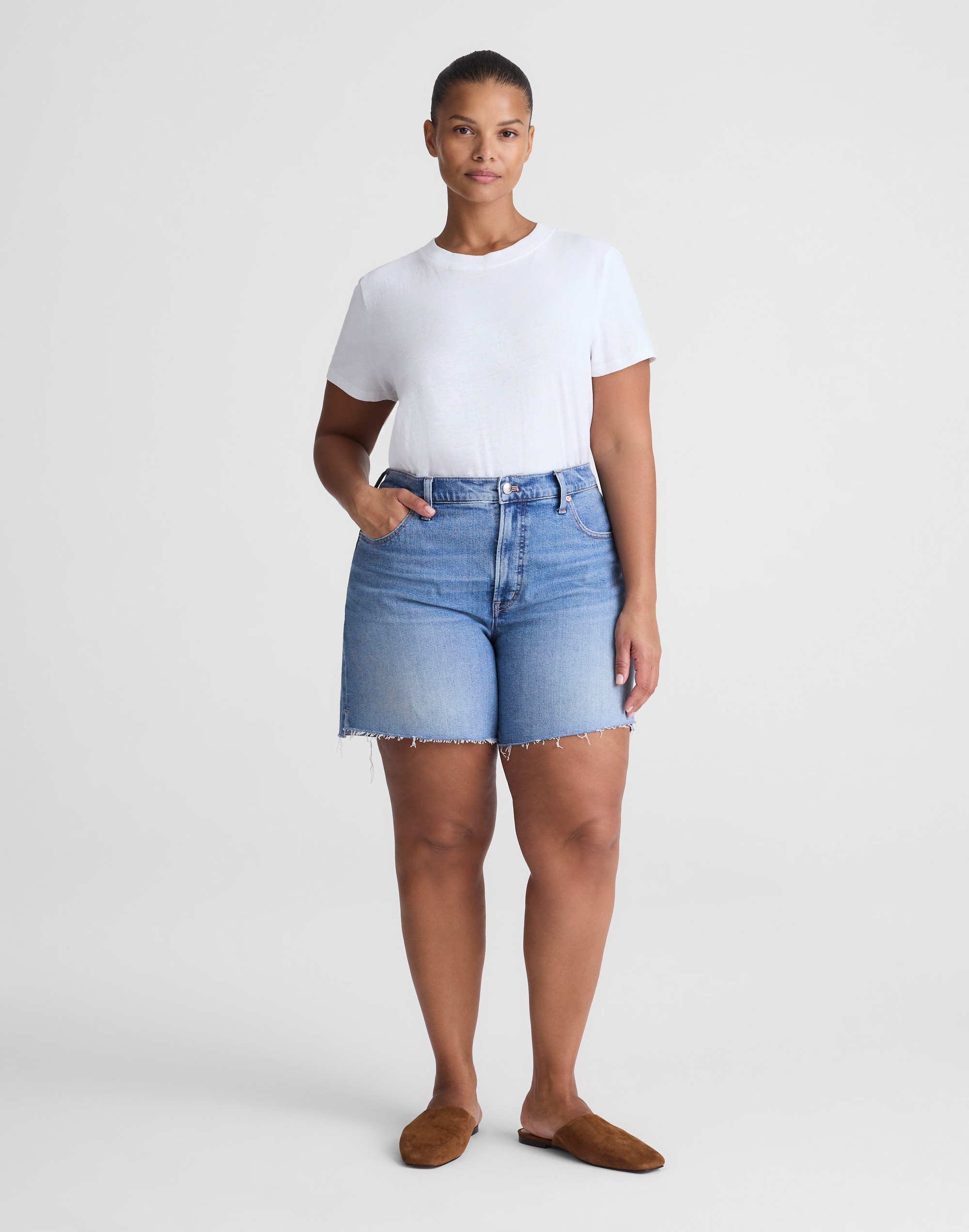 the plus perfect vintage mid-length short