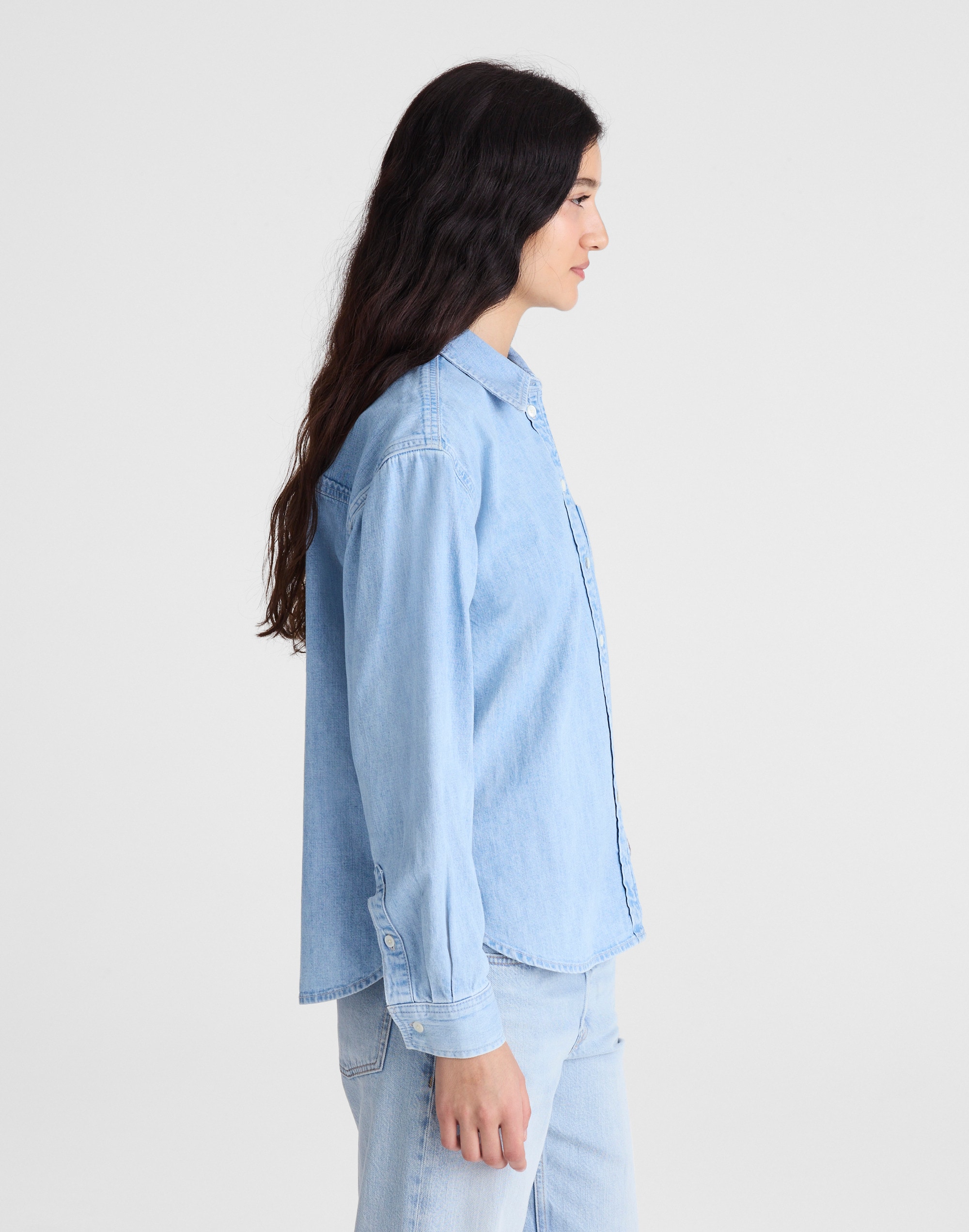 The Denim Easy Shirt in Laguna Wash