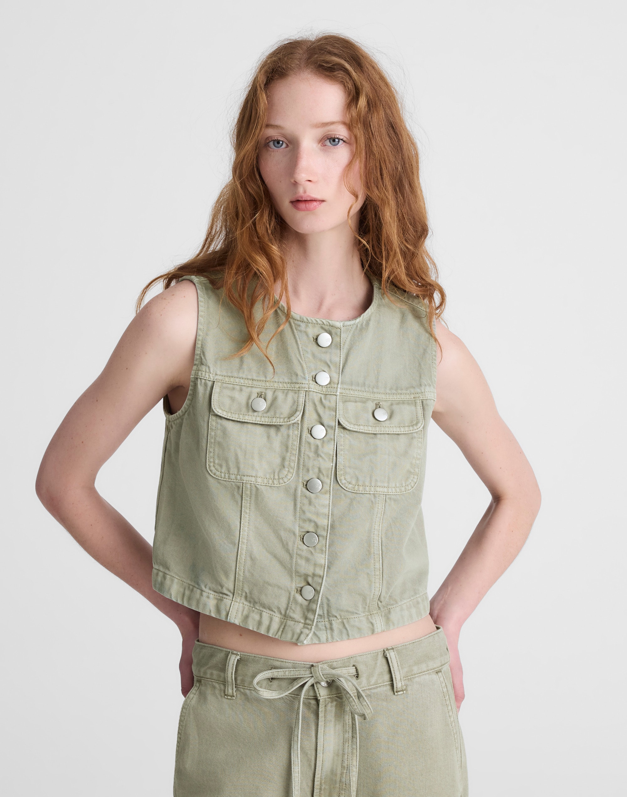 Cropped Vest in Airy Denim