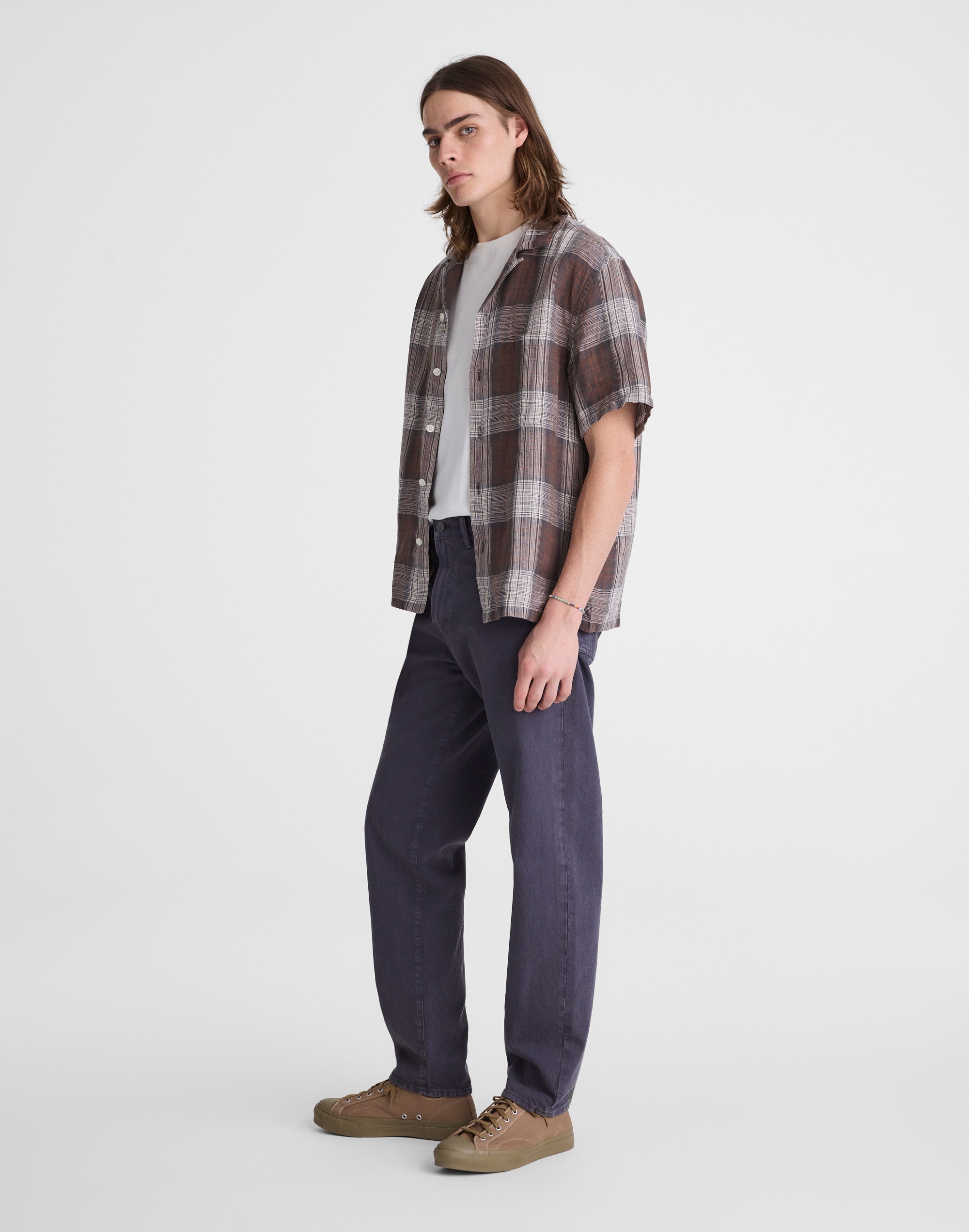 Relaxed Taper Jeans in Summerweight Denim