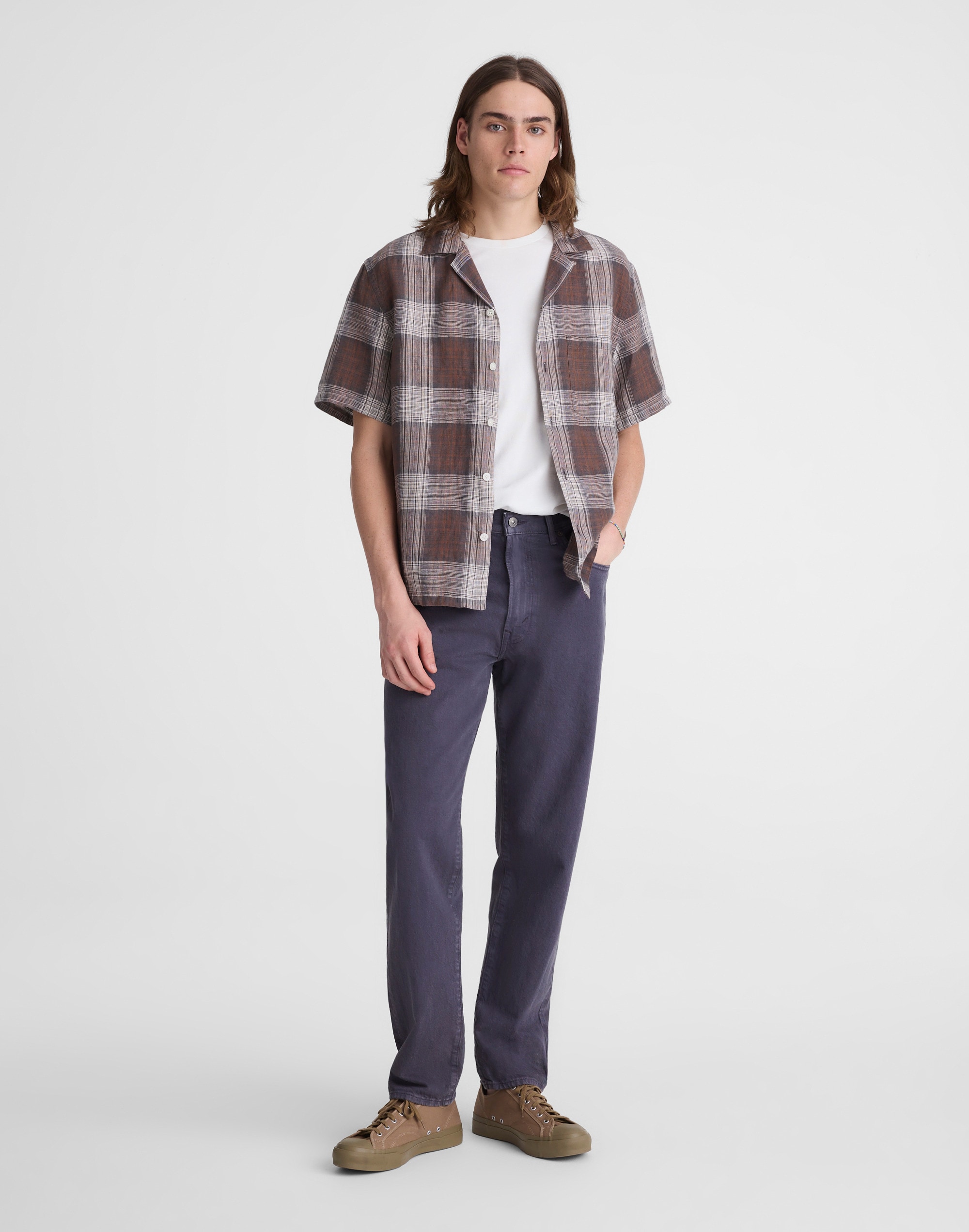 Relaxed Taper Jeans in Summerweight Denim