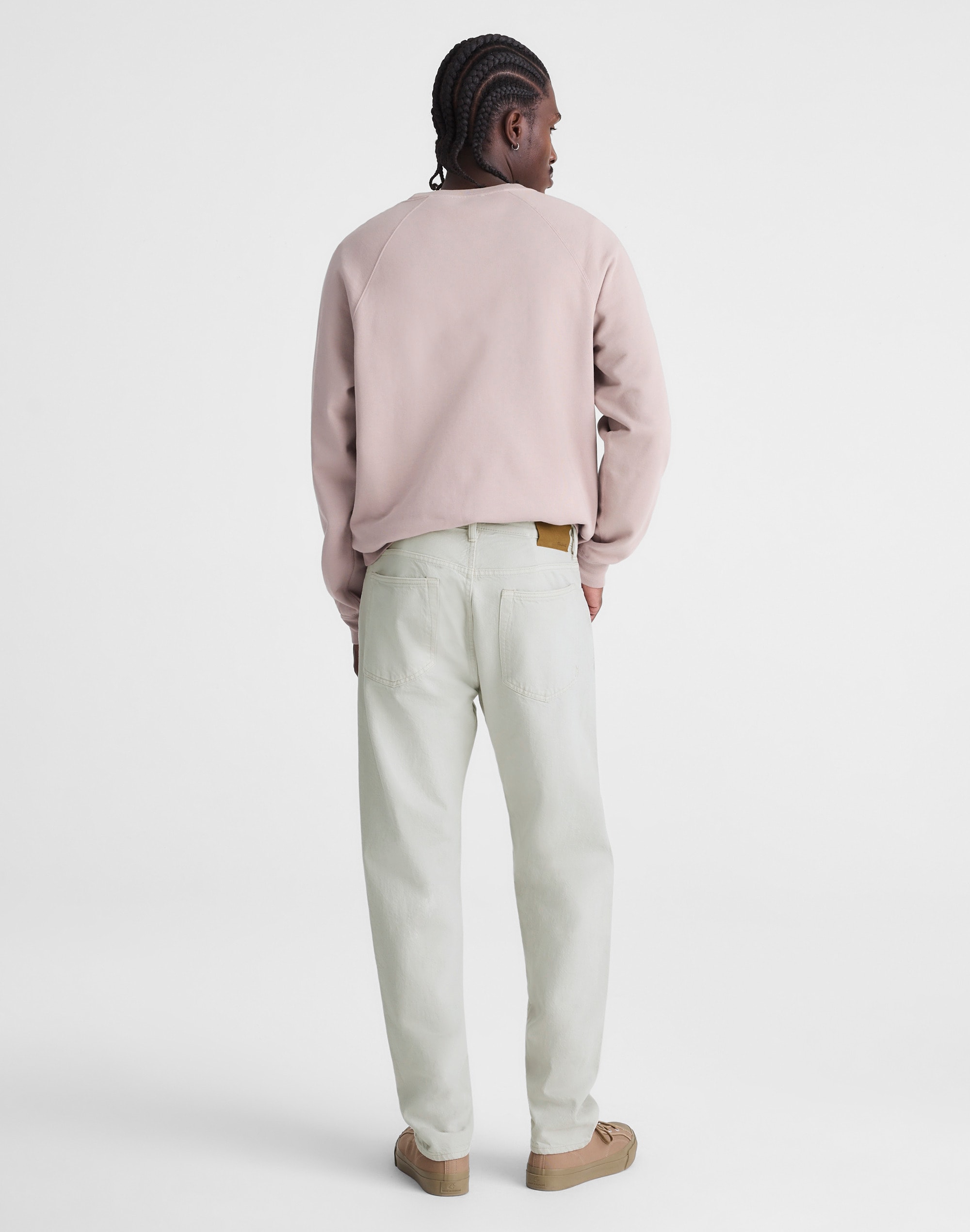 Relaxed Taper Jeans in Summerweight Denim