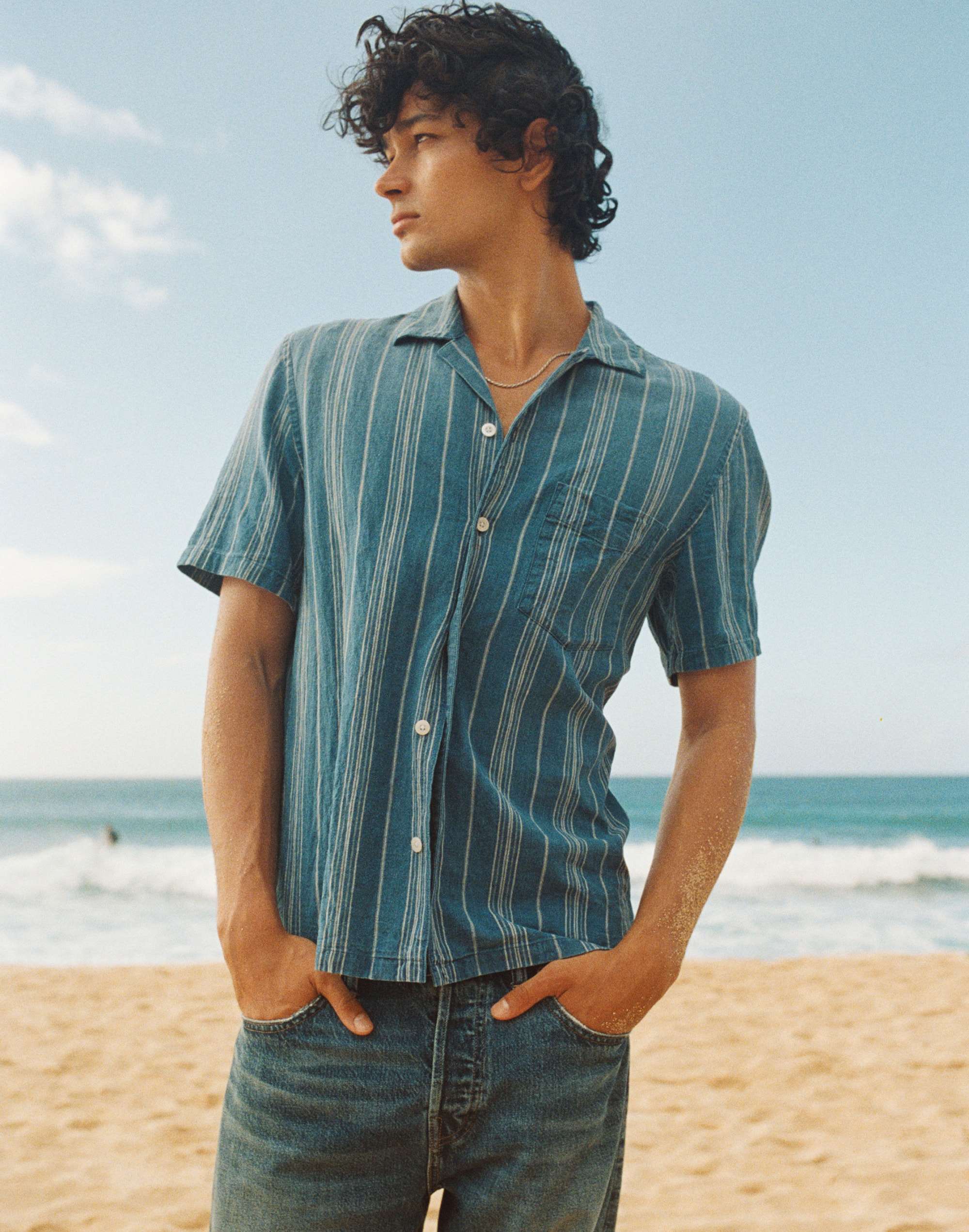The Short-Sleeve Camp Shirt in Indigo Linen-Cotton Blend