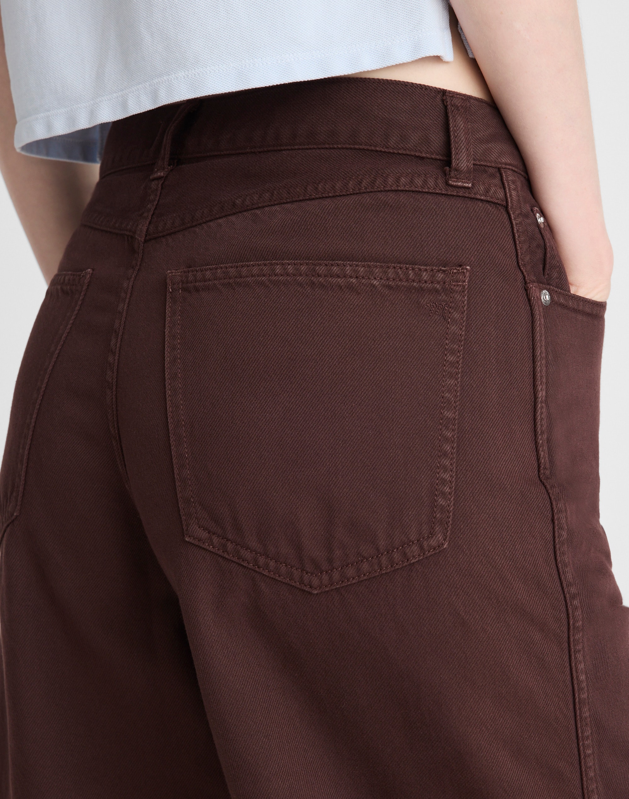 The V-Waist Bermuda Short in Airy Denim