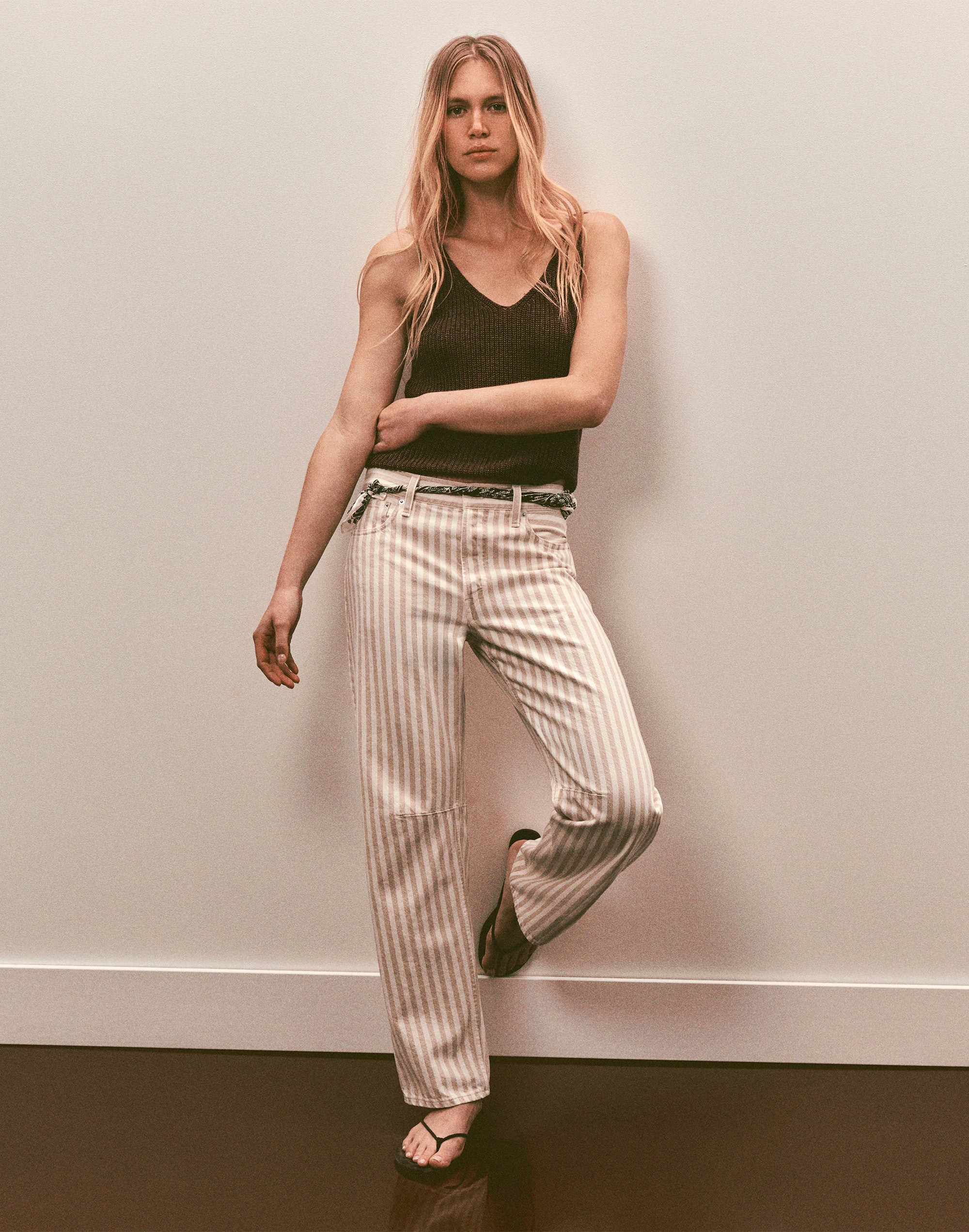 The Darted Barrel-Leg Jean in Airy Denim