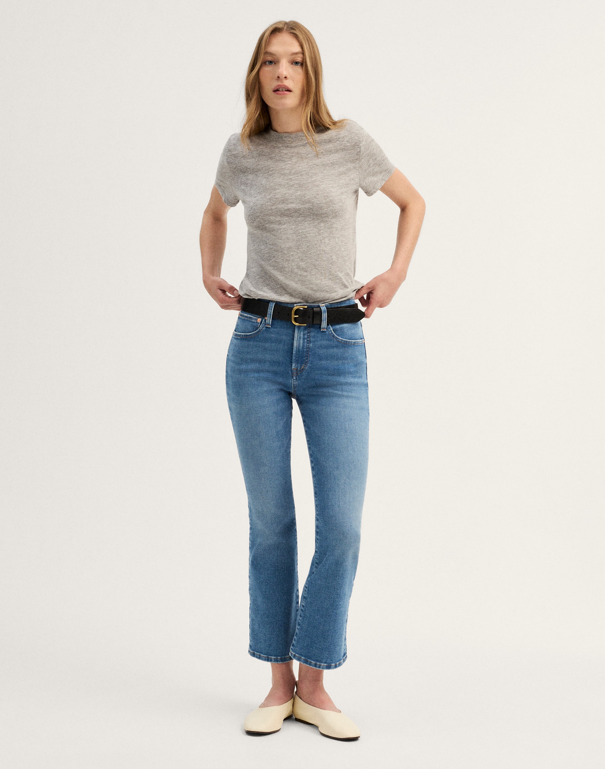 Madewell The Flare Crop Jean In Blue