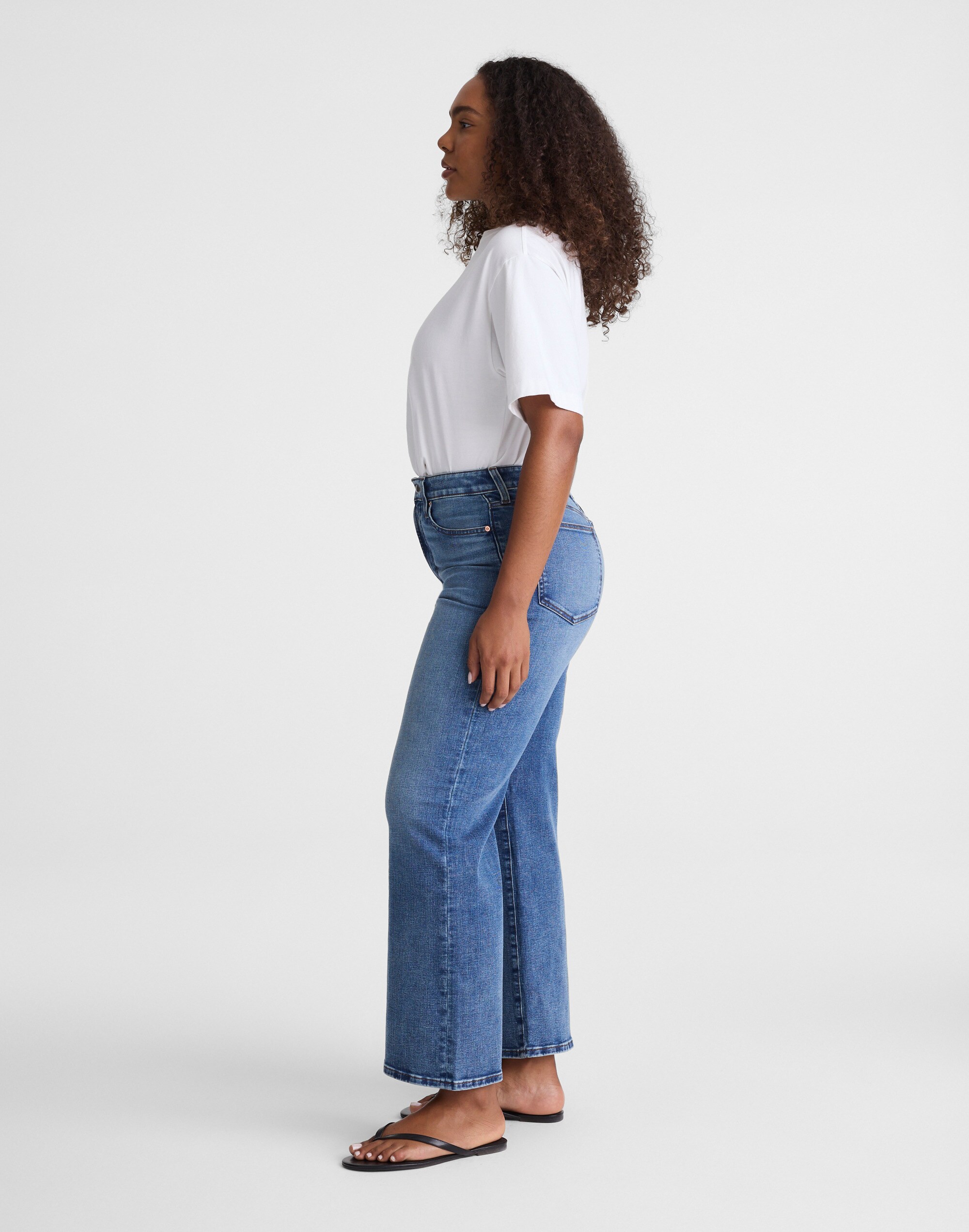 The Curvy Wide-Leg Crop Jean in Super Stretch Denim