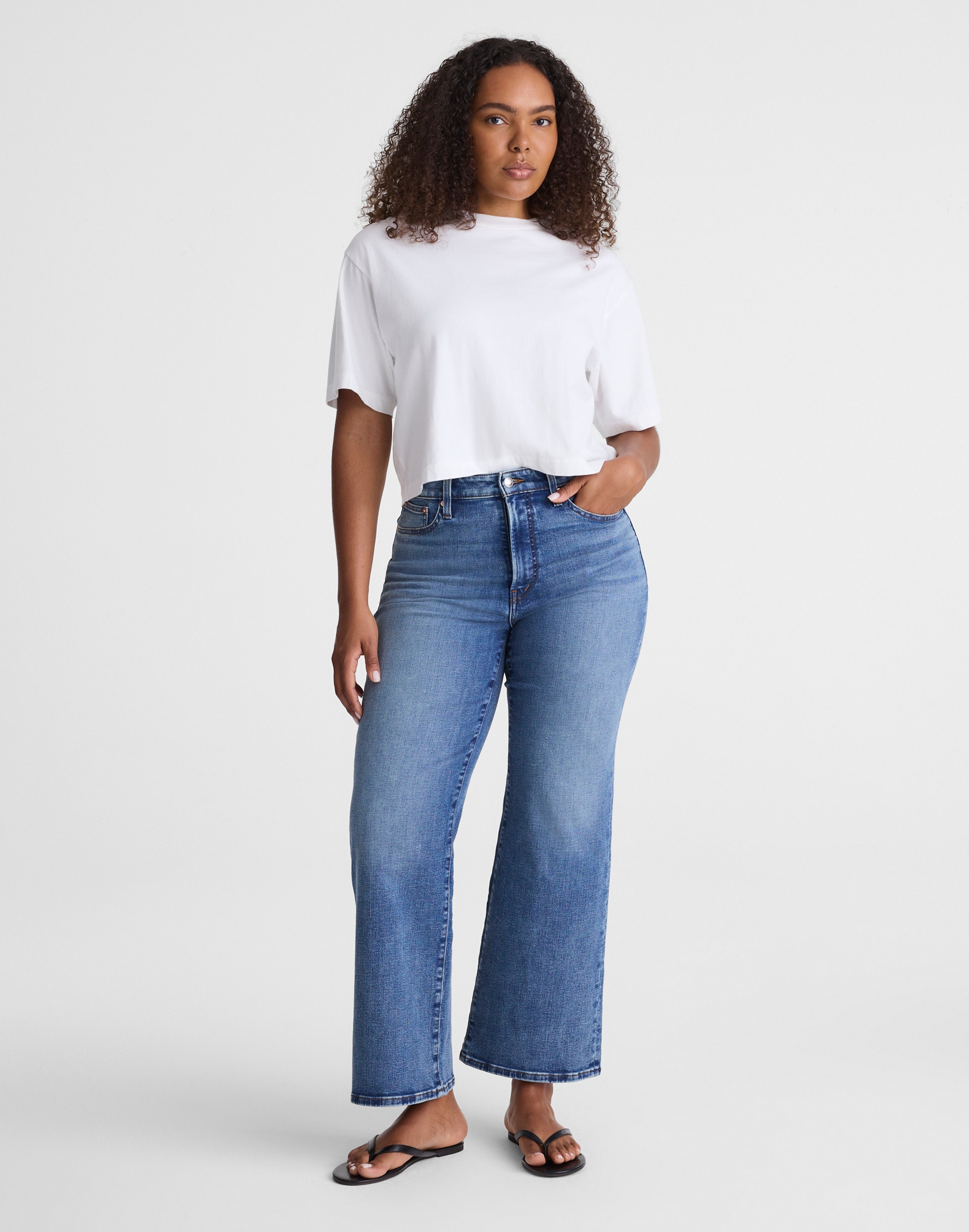 The Curvy Wide-Leg Crop Jean in Super Stretch Denim