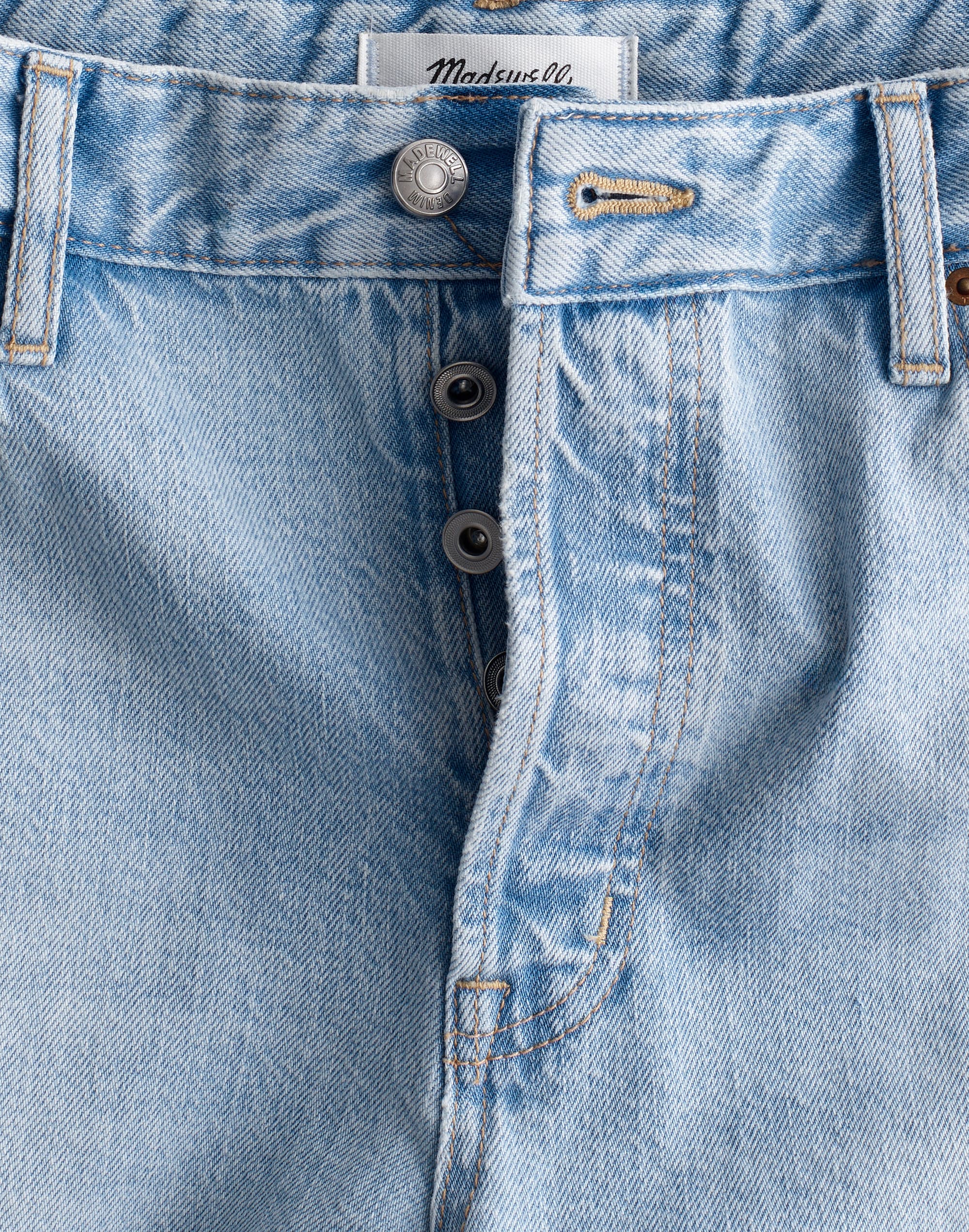 Curvy Low-Slung Baggy Crop Jeans in Foster Wash