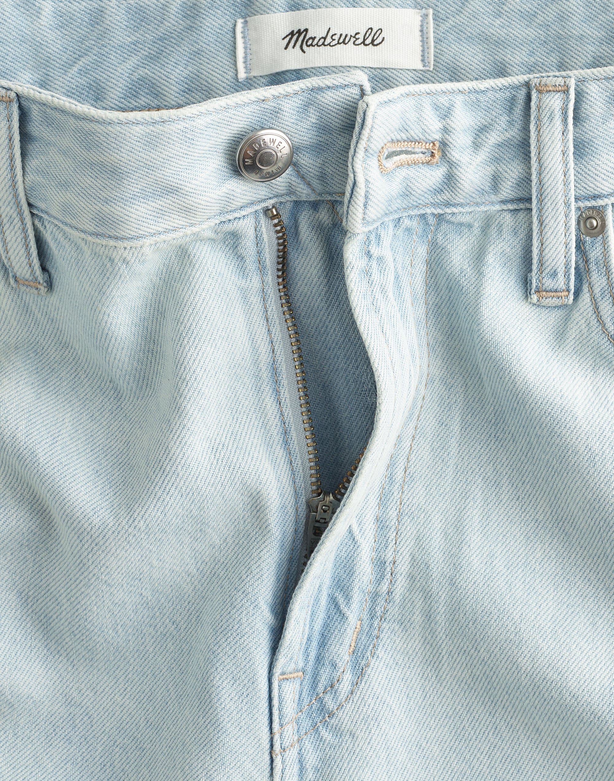 The Curvy Darted Barrel-Leg Jean in Airy Denim