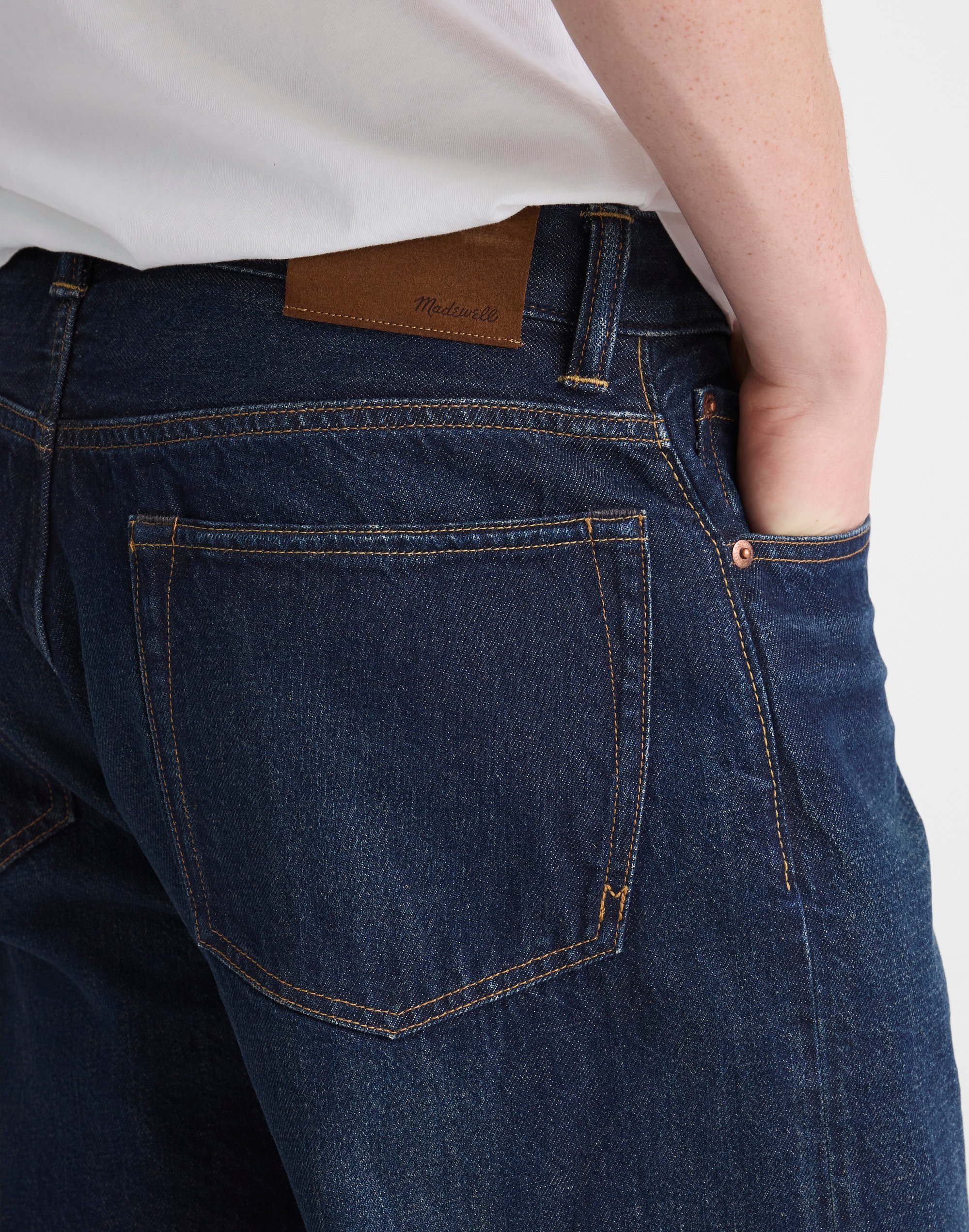 The 1991 Loose Straight Jean in Summerweight Denim