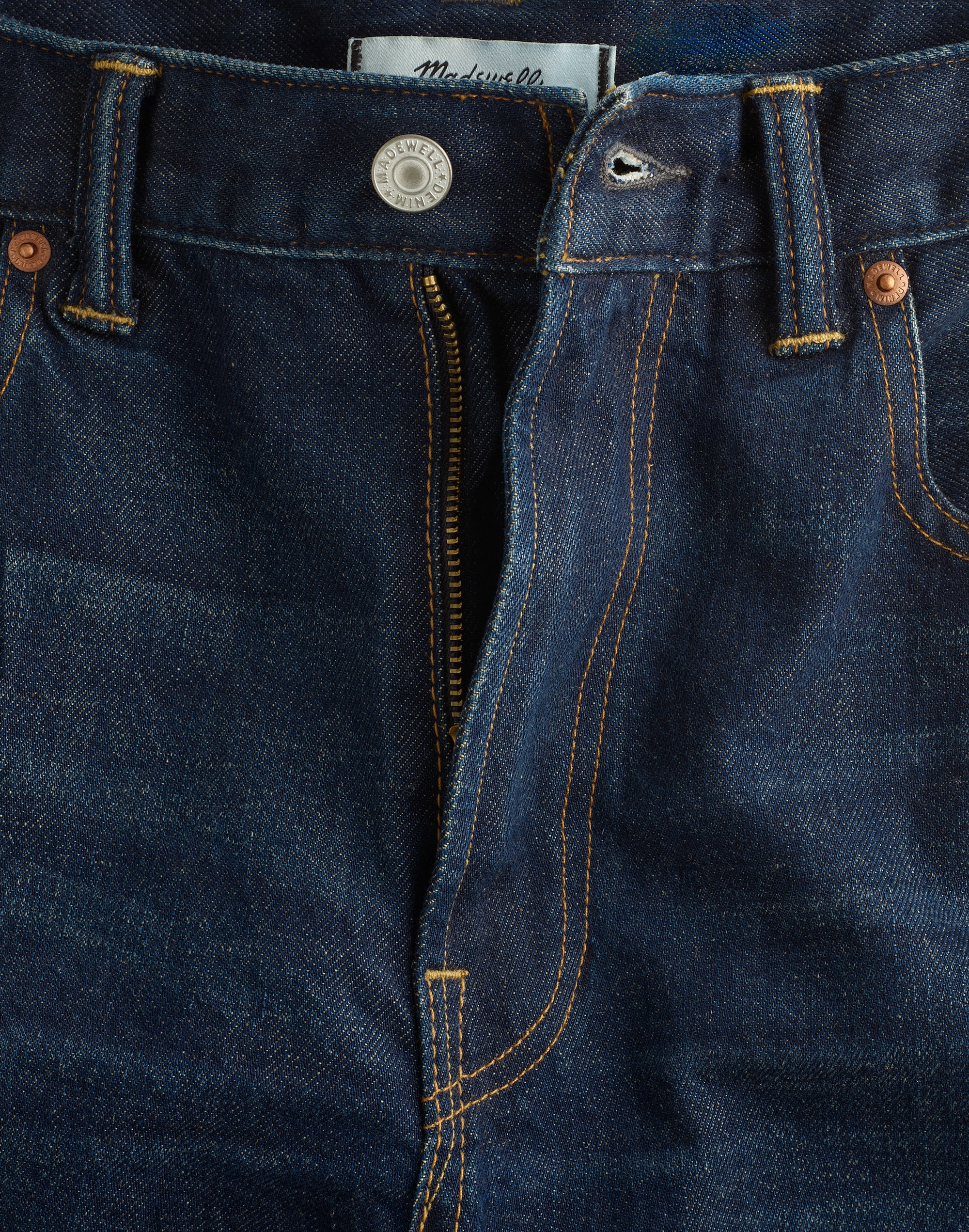 The 1991 Loose Straight Jean in Summerweight Denim