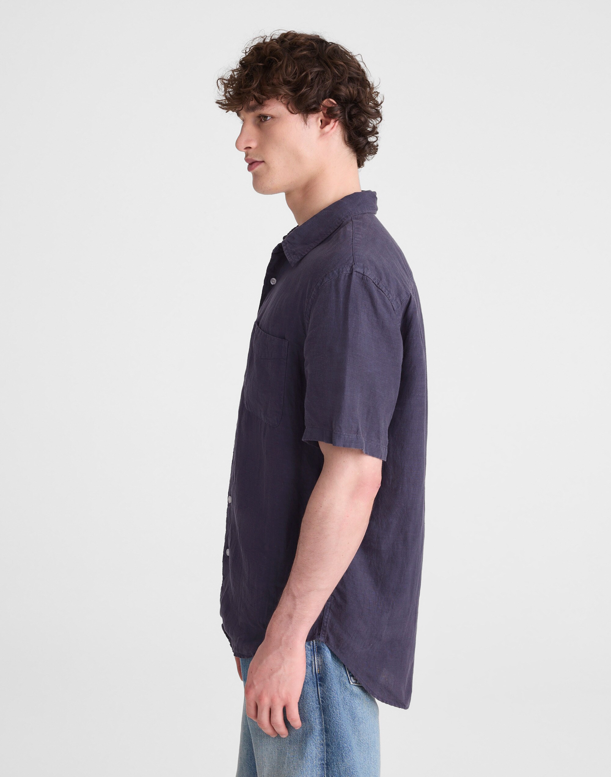 The Allday Short-Sleeve Shirt in Linen
