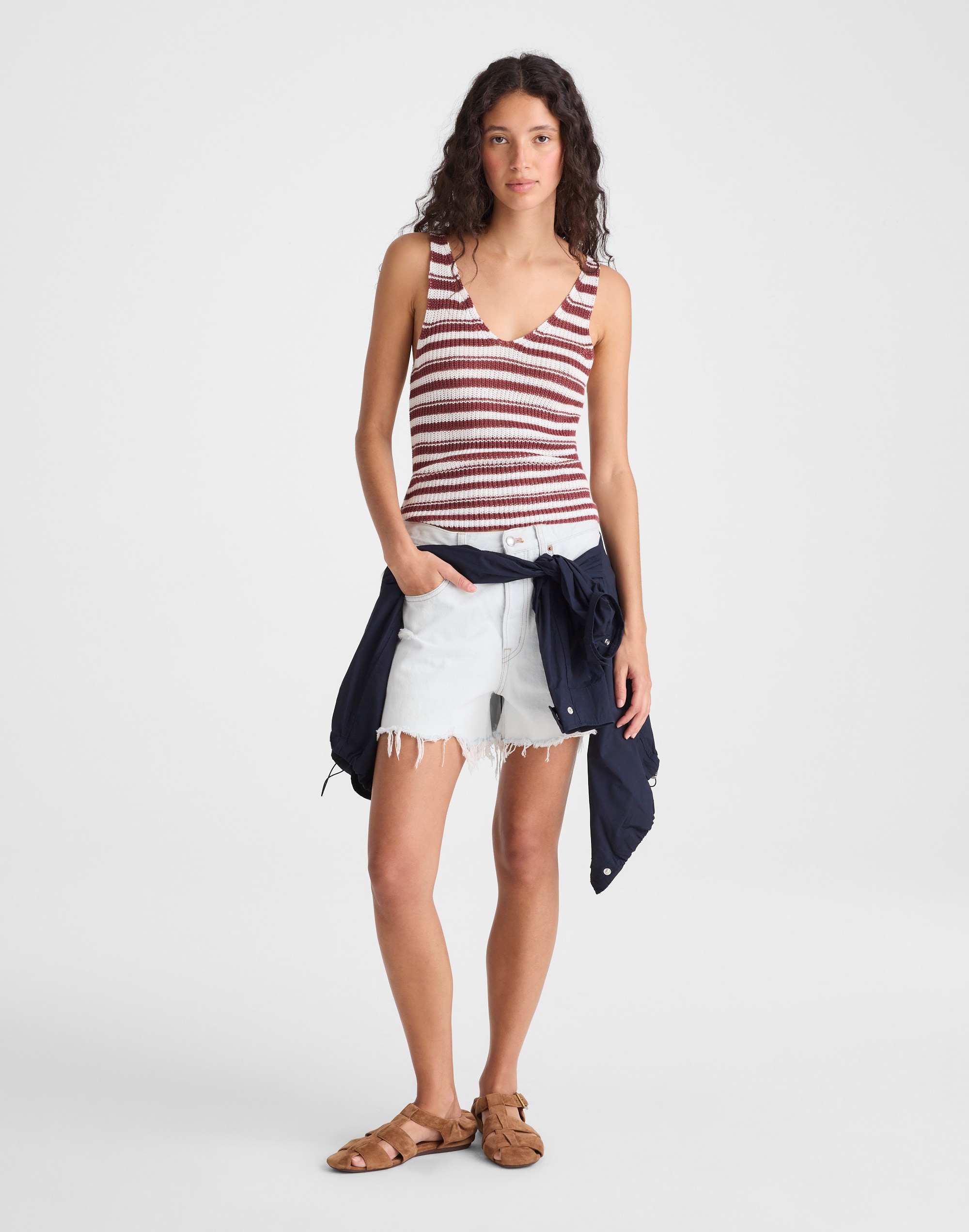 V-Neck Tank in 100% Linen