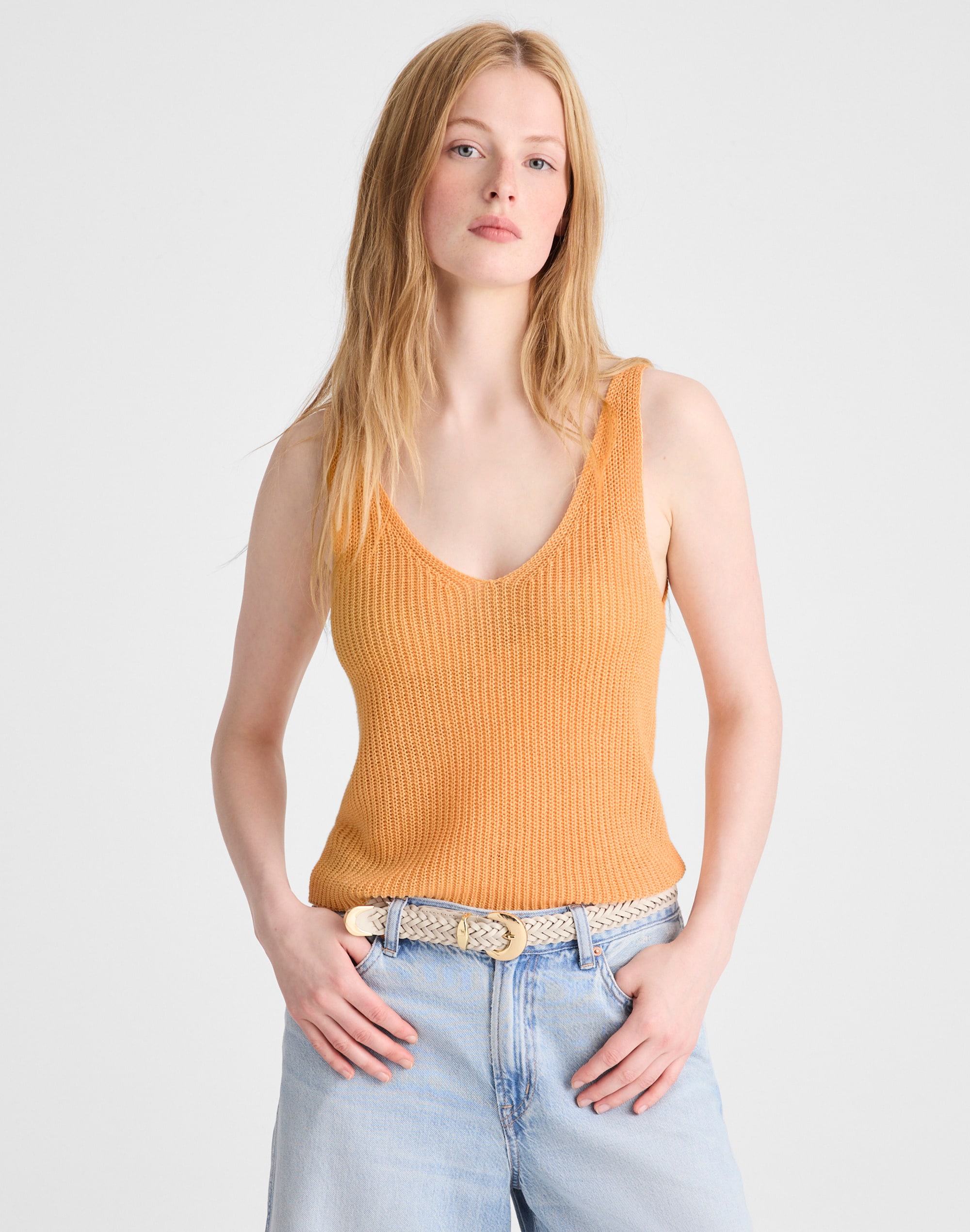 V-Neck Tank in 100% Linen