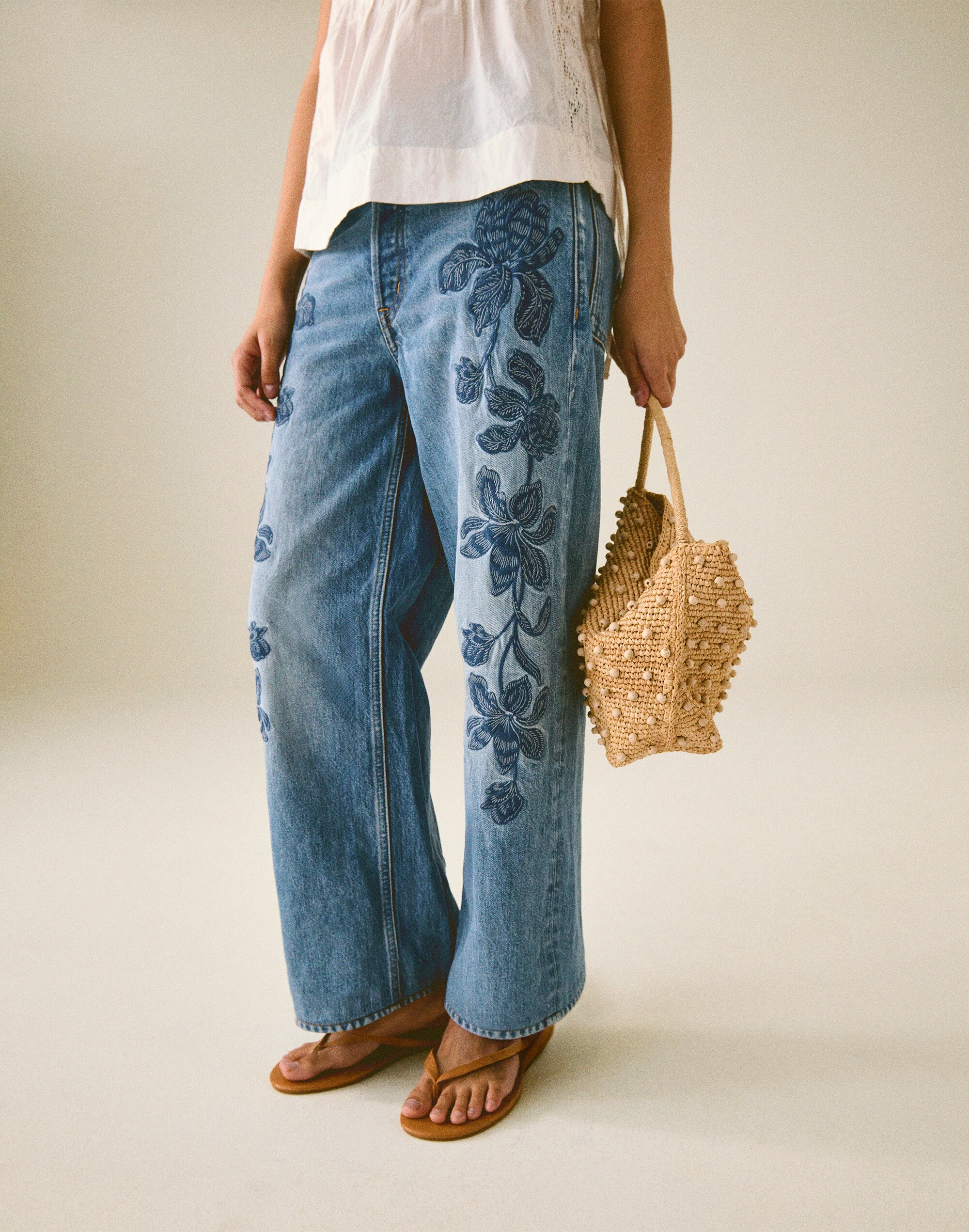 The Signature Woven Shoulder Bag in Raffia