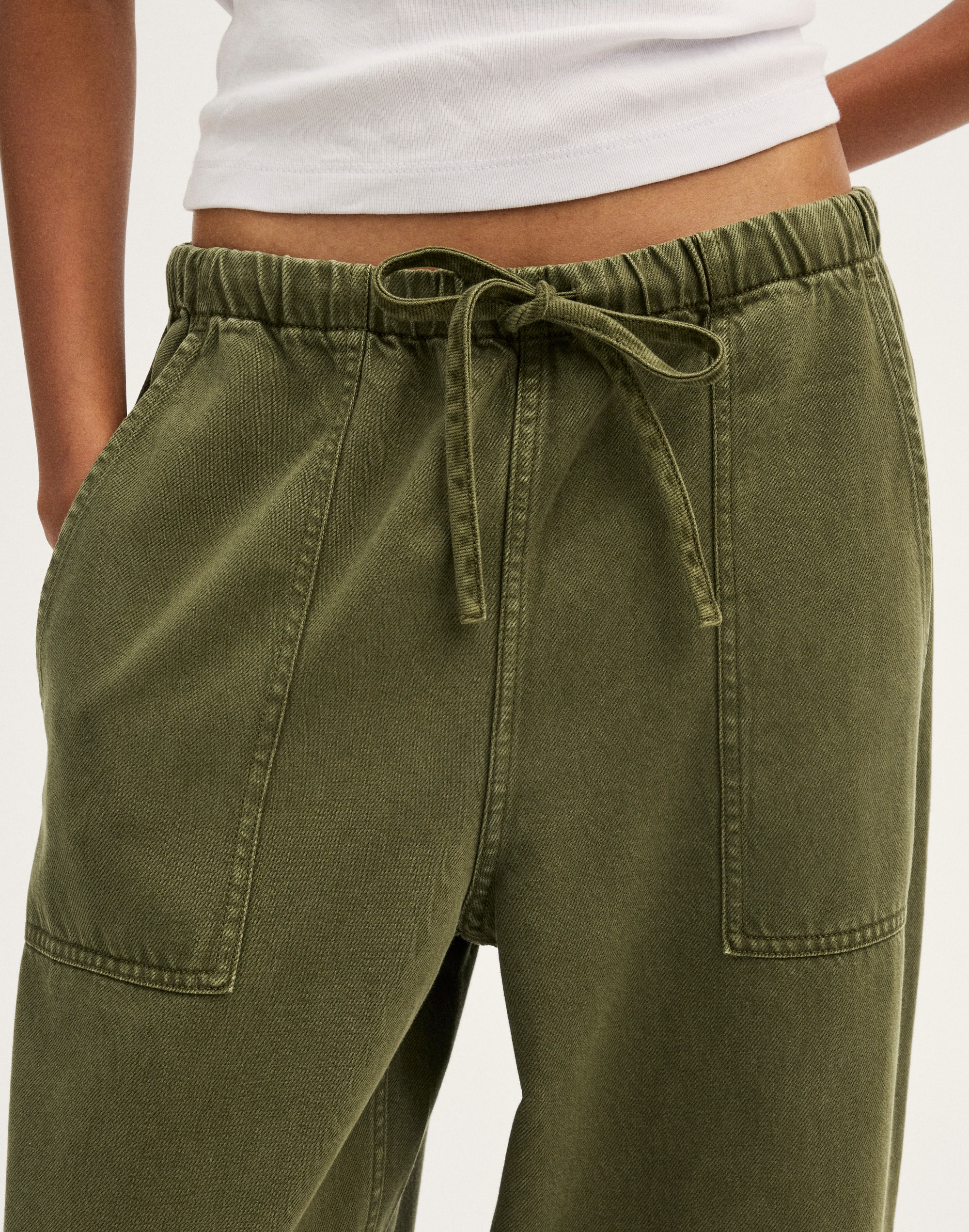 Pull-On Barrel-Leg Utility Pants in Airy Denim