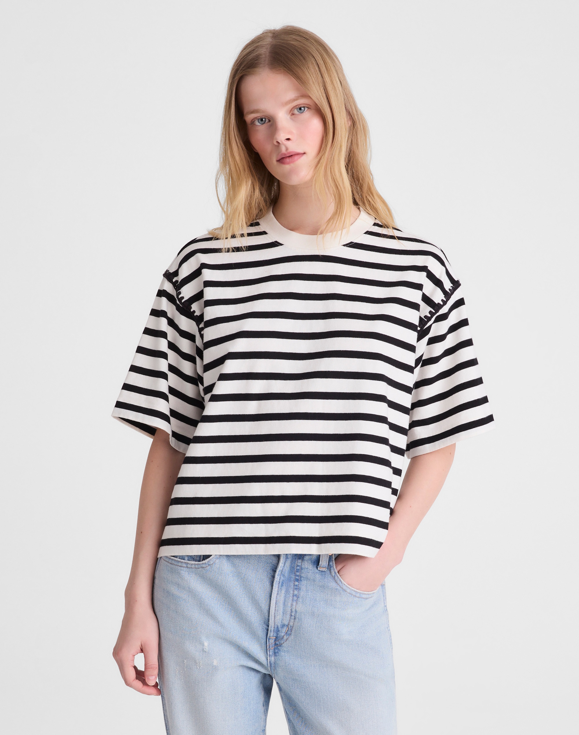 the boxy crop tee in allday jersey