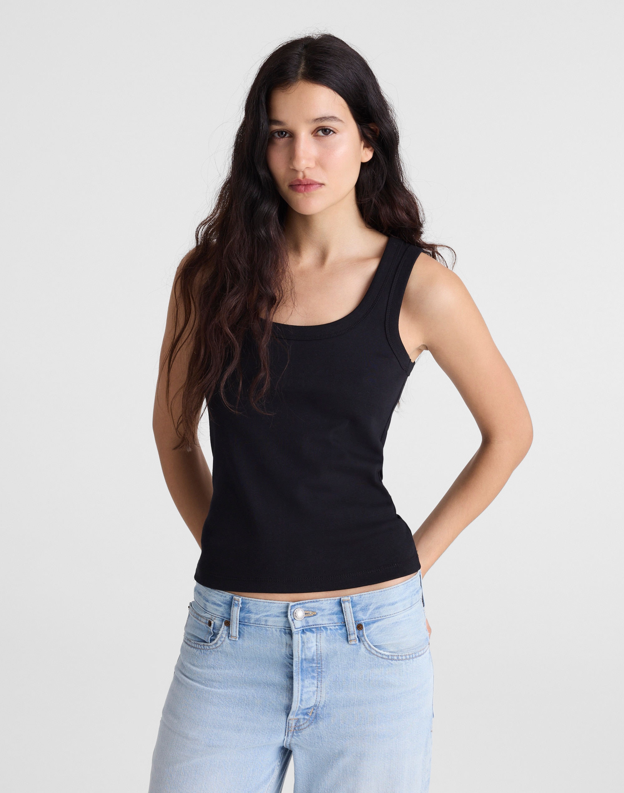 the '90s scoopneck tank in compact cotton