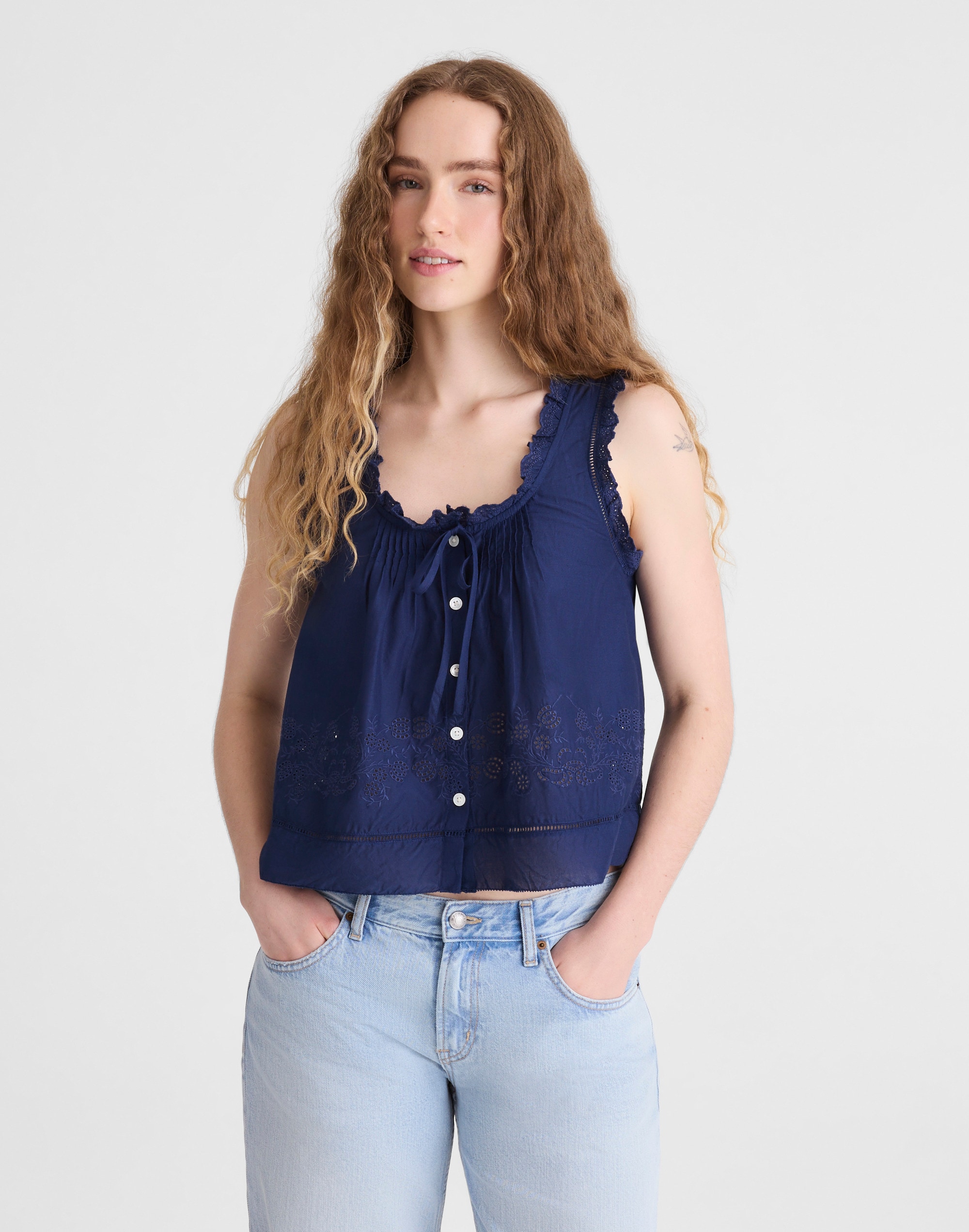 the embroidered leah top