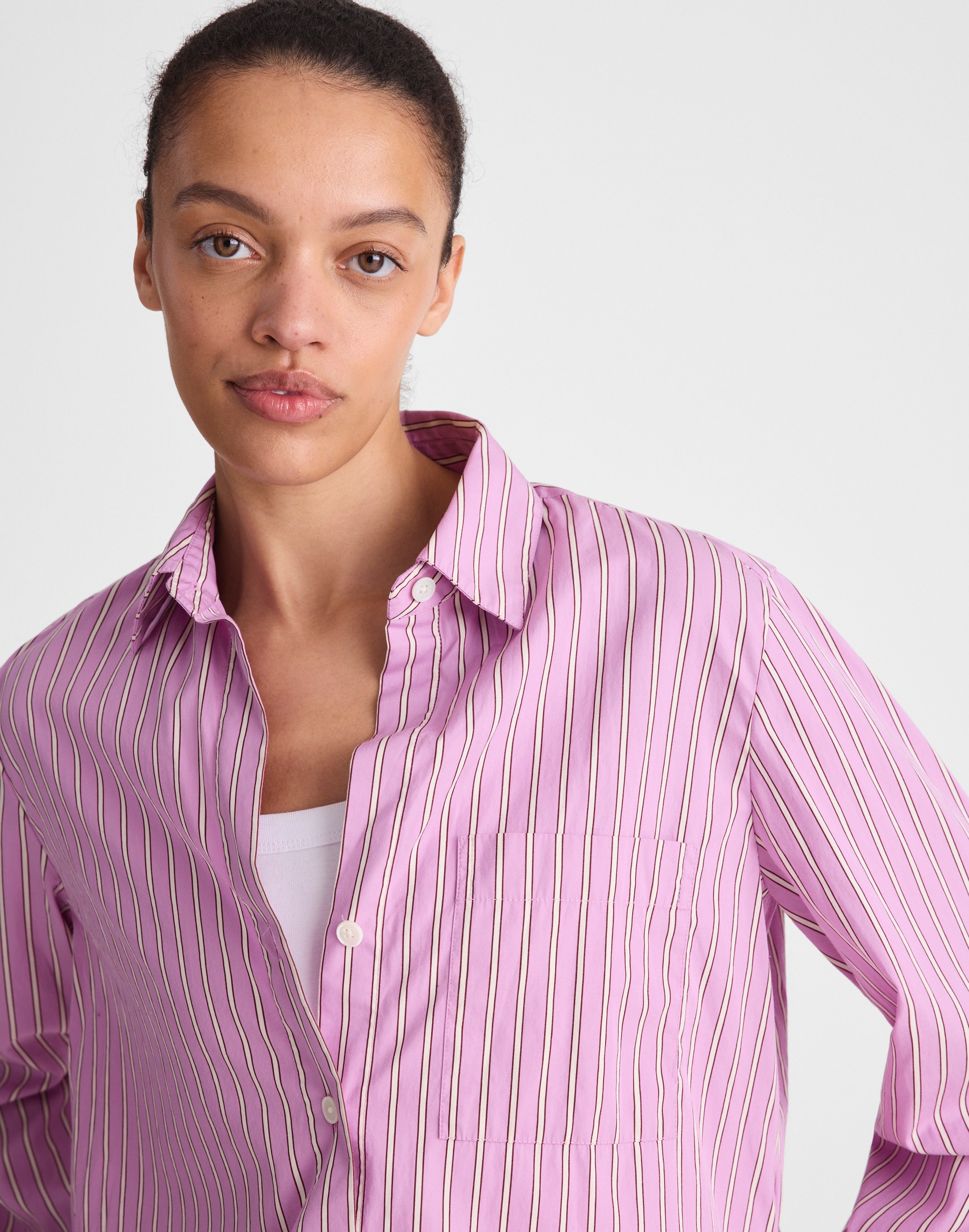 The Signature Y-Neck Shirt in Poplin