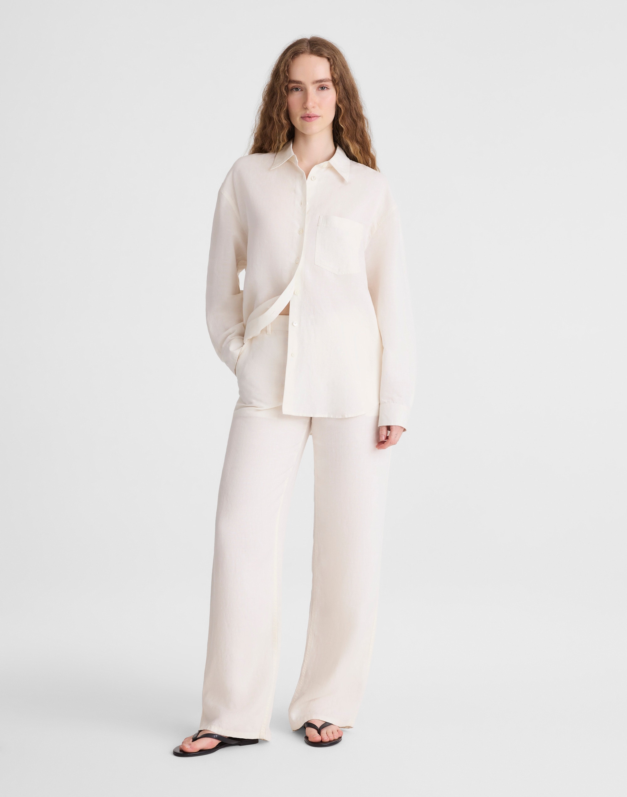 The Easy Shirt in Linen