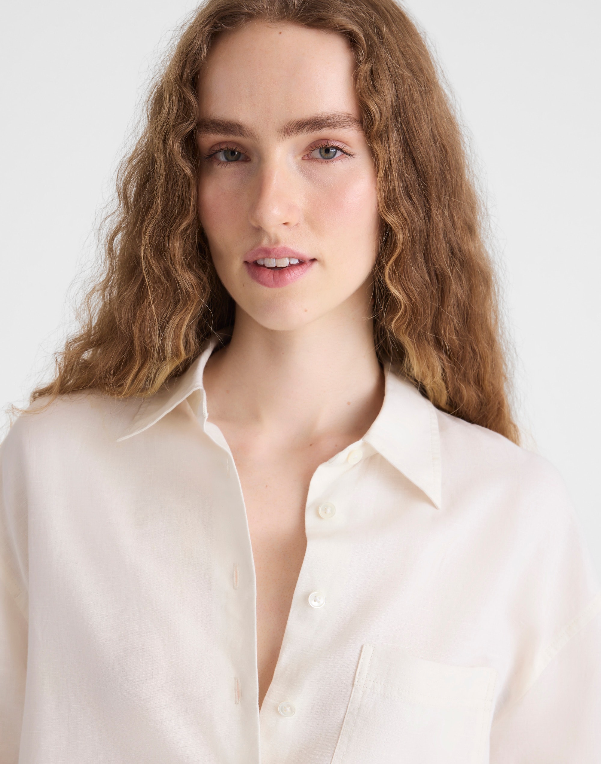 The Easy Shirt in Linen
