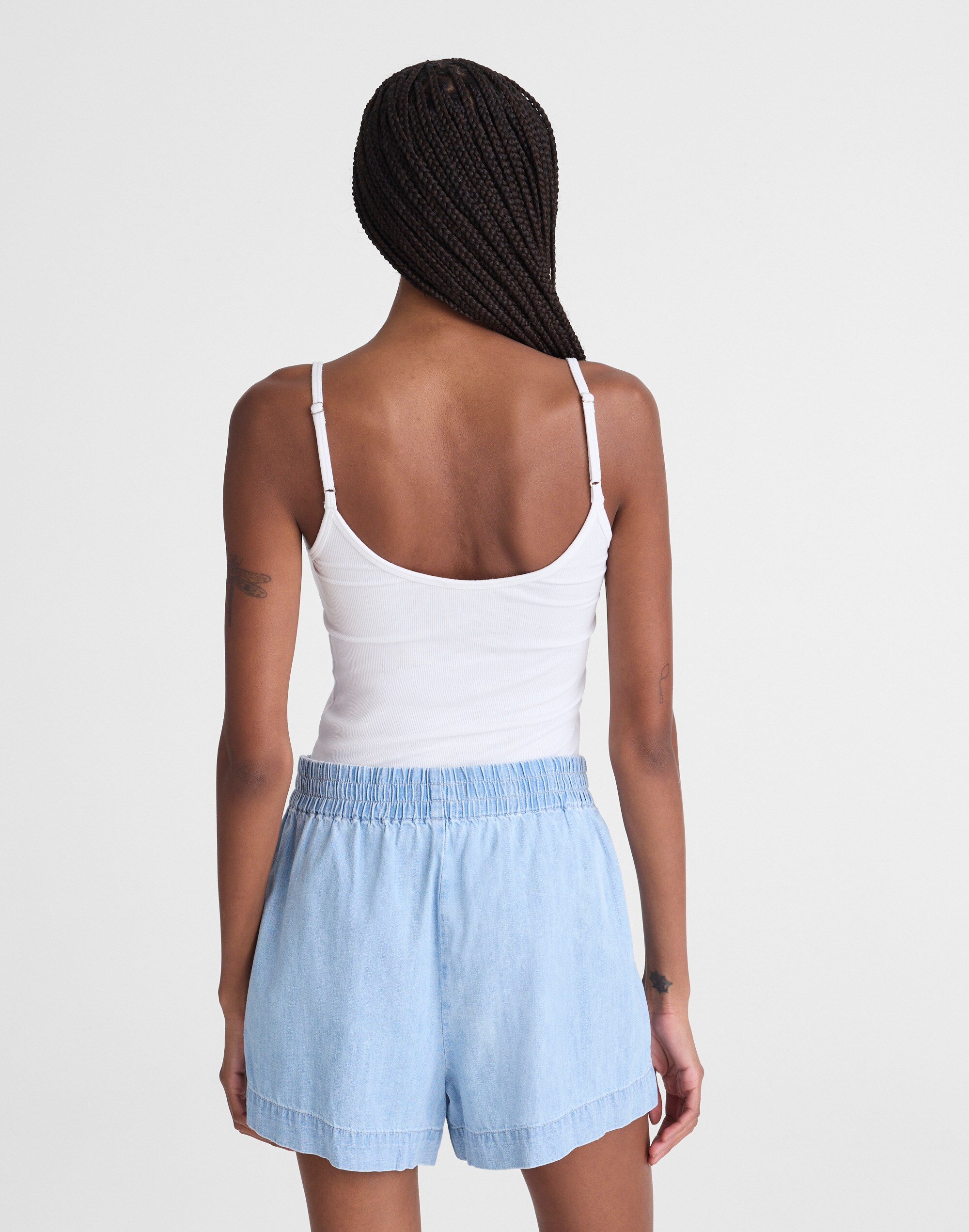 Pull-On Shorts in Denim Chambray