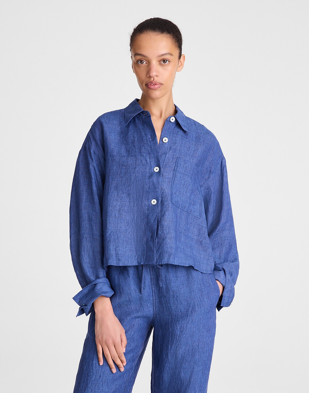 Straight-Hem Shirt in 100% Linen