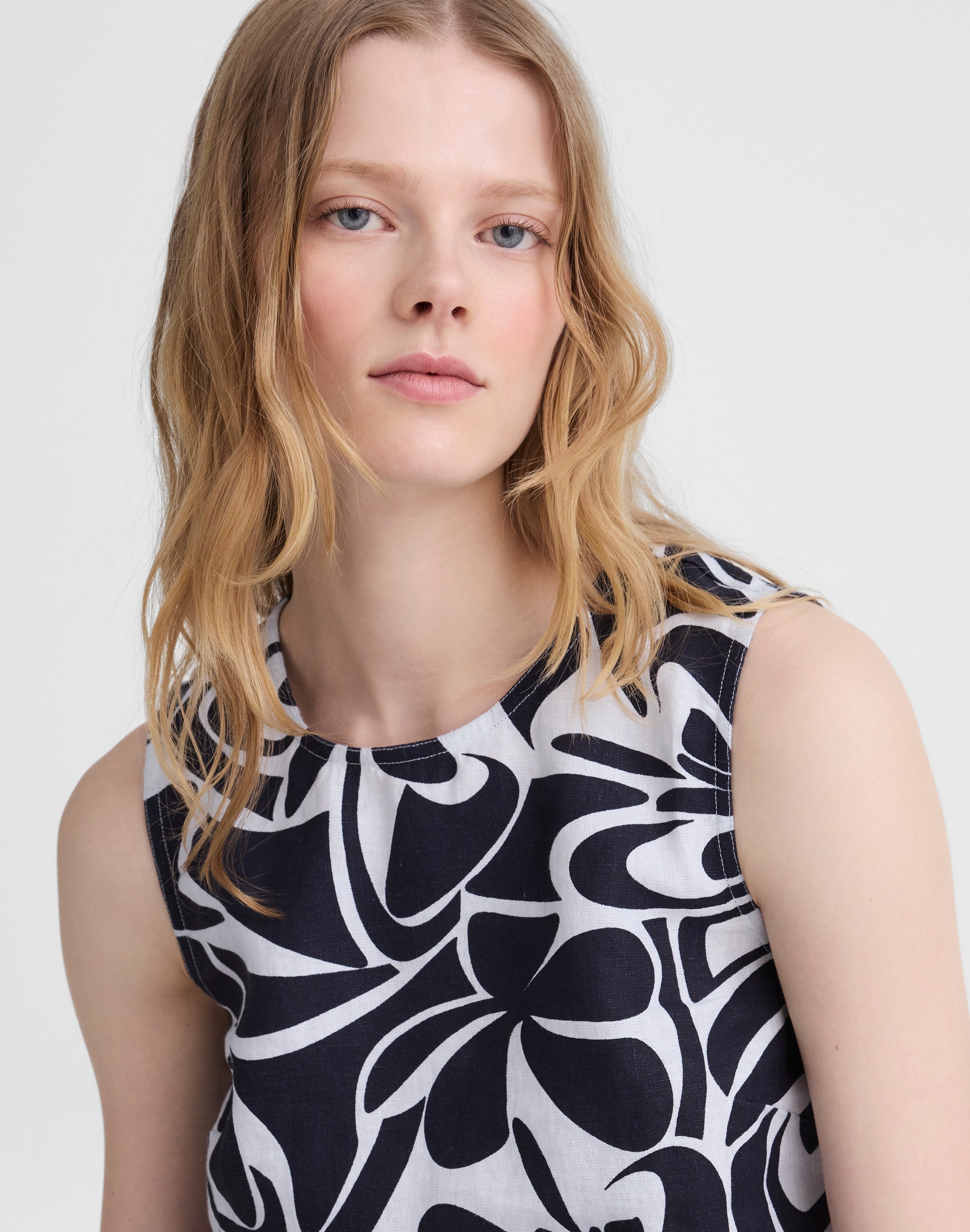 Shell Top in 100% Linen