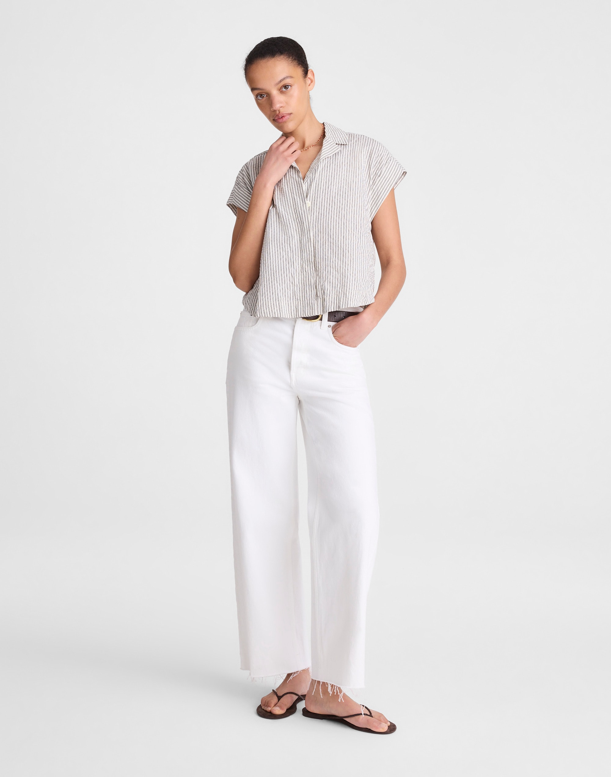 Notch-Collar Popover Shirt in Seersucker