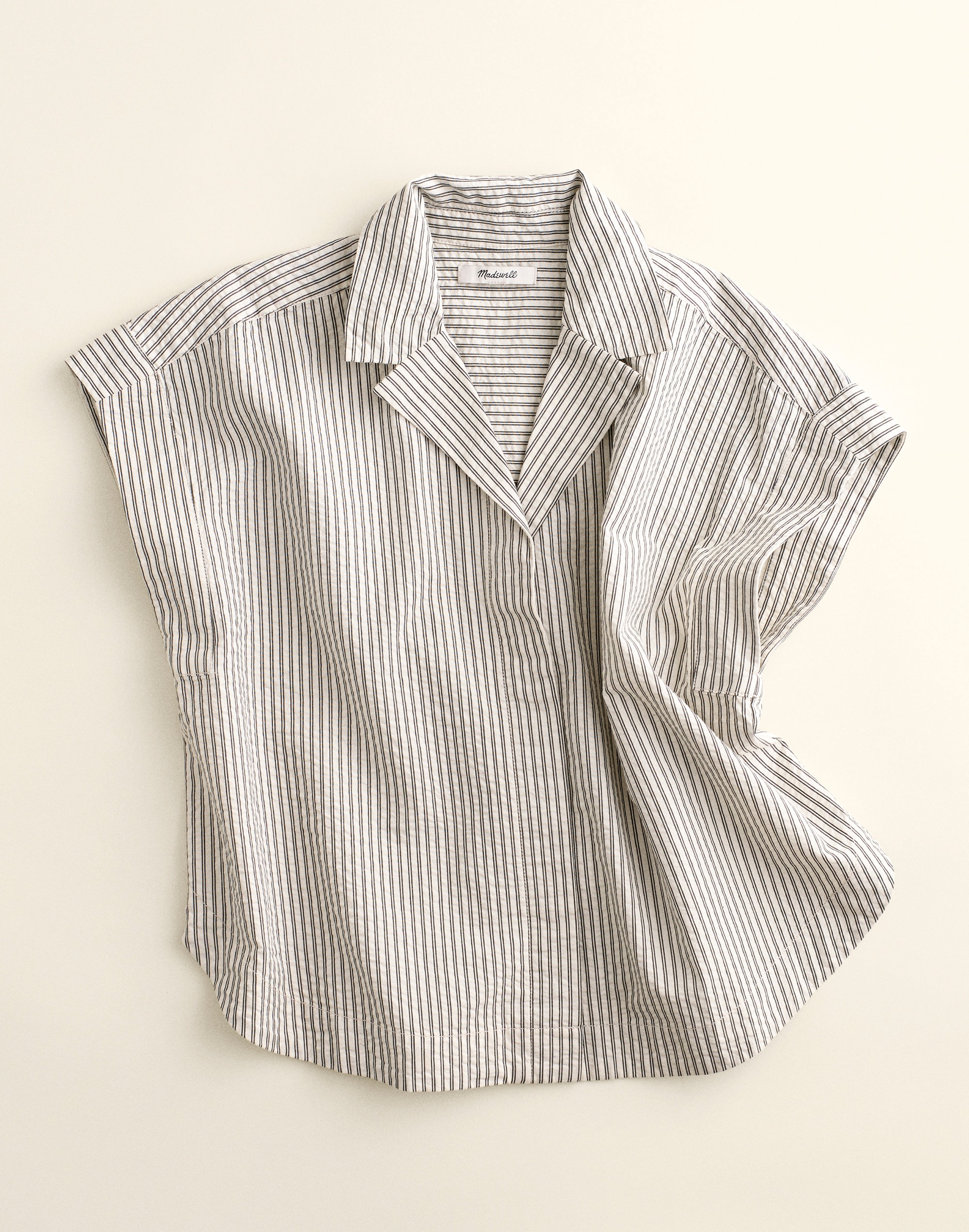 Notch-Collar Popover Shirt in Seersucker