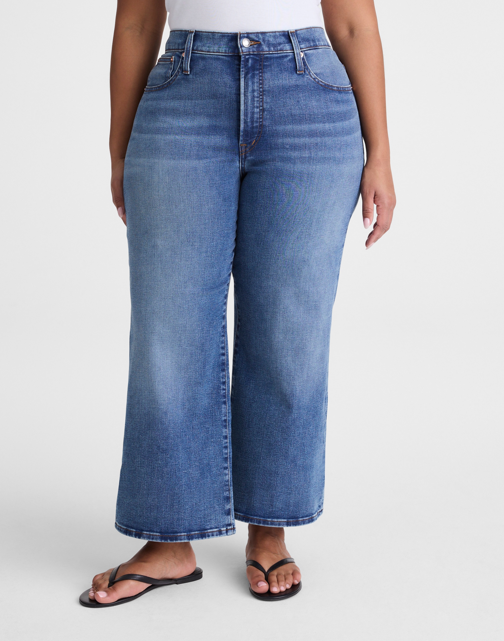 The Plus Wide-Leg Crop Jean in Super Stretch Denim
