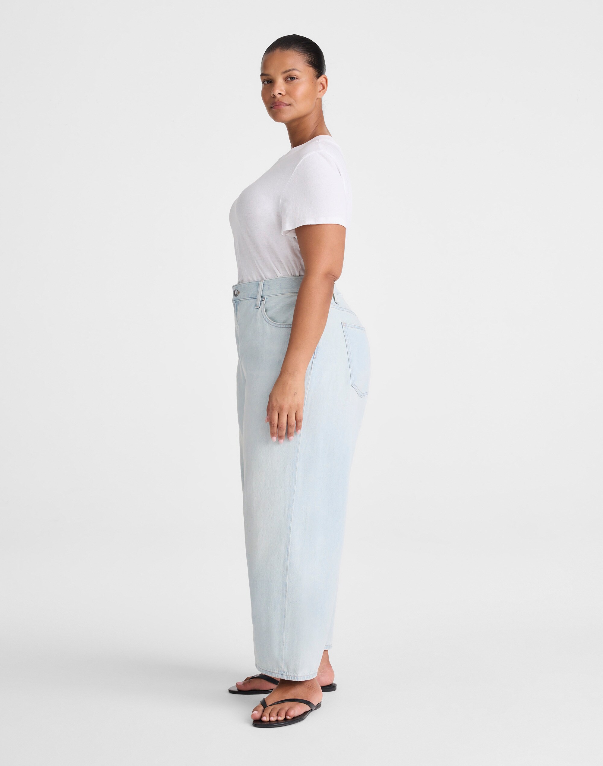 The Plus Darted Barrel-Leg Jean in Airy Denim