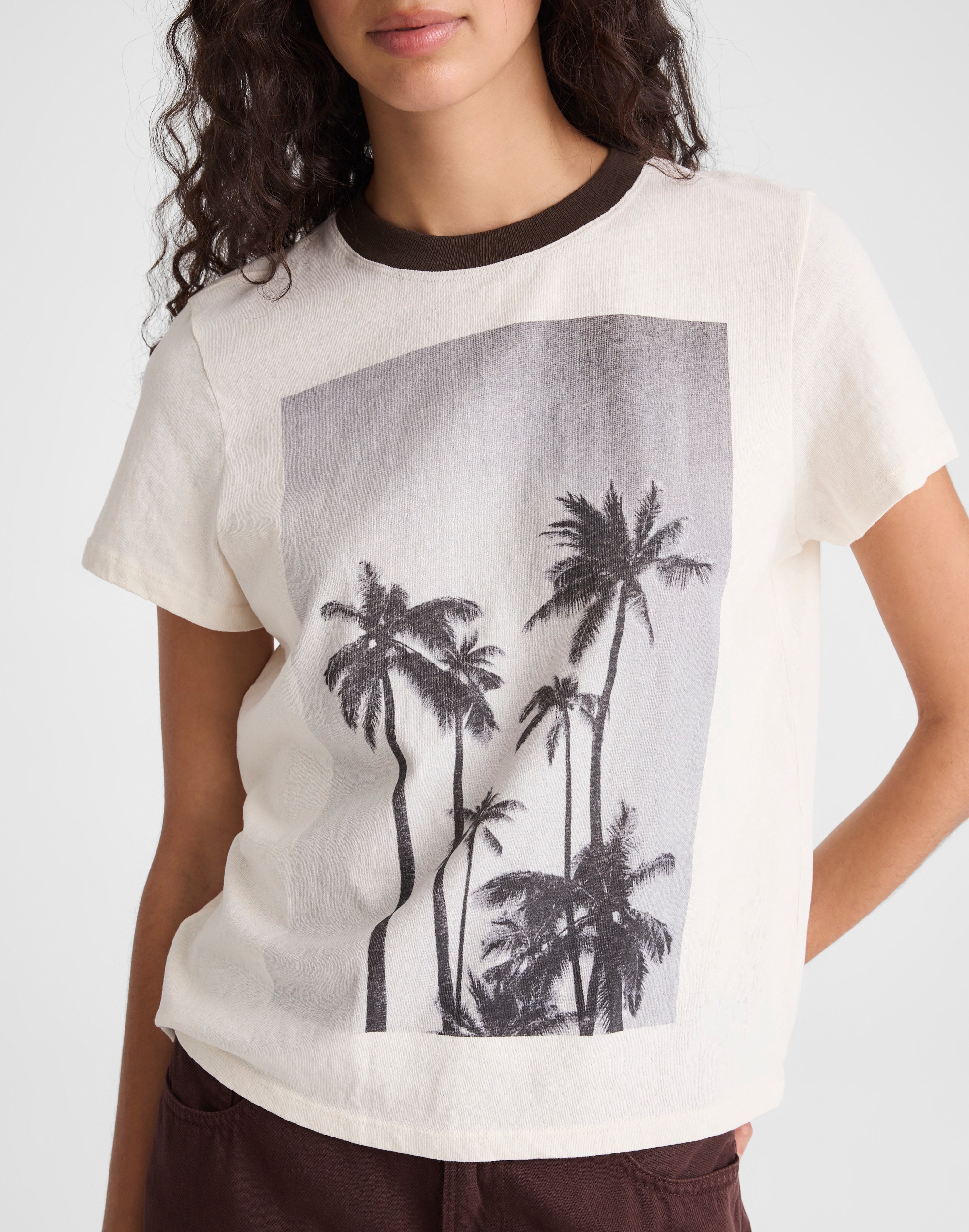 The Relaxed Tee in Vintage Jersey