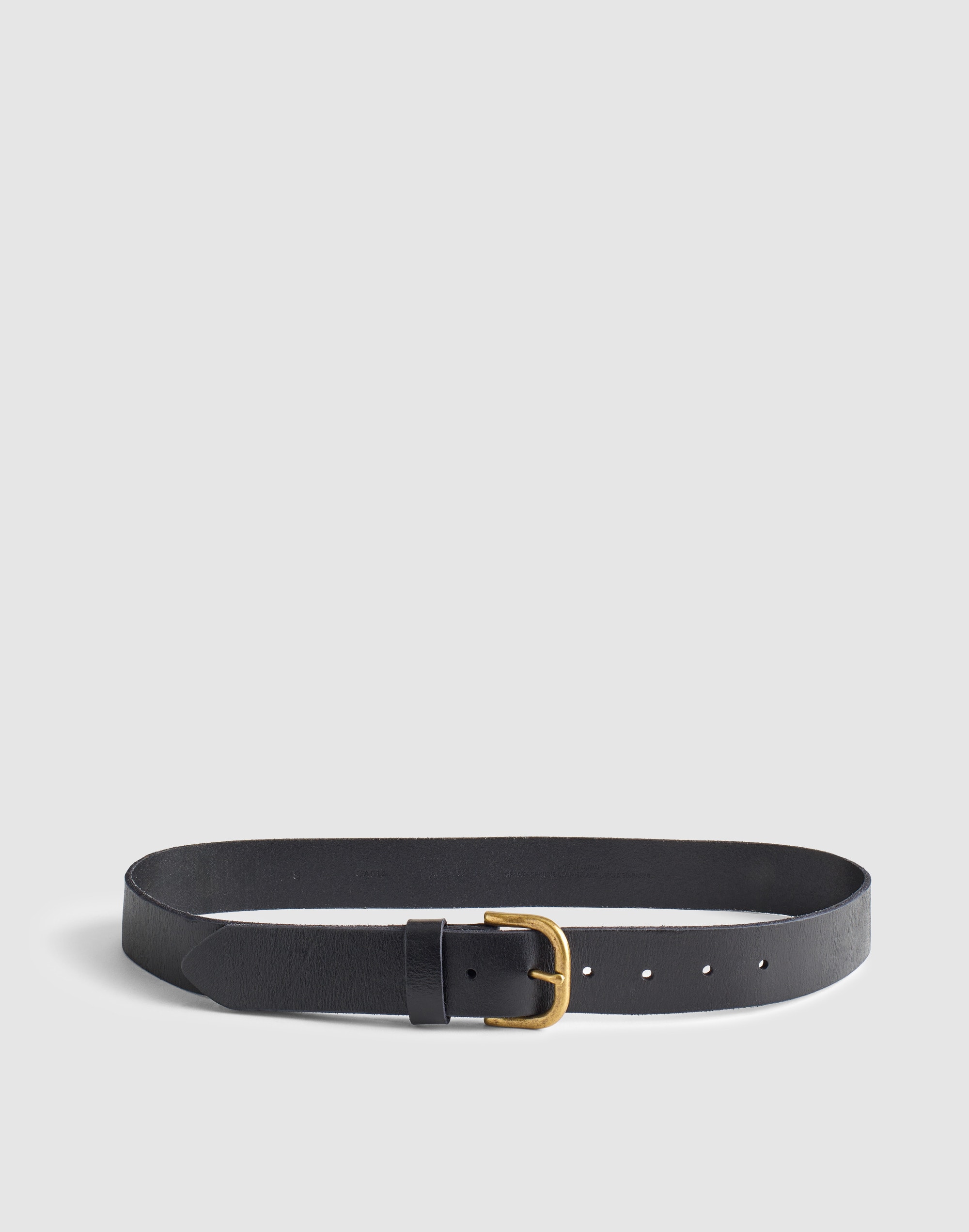 the everyday belt in leather