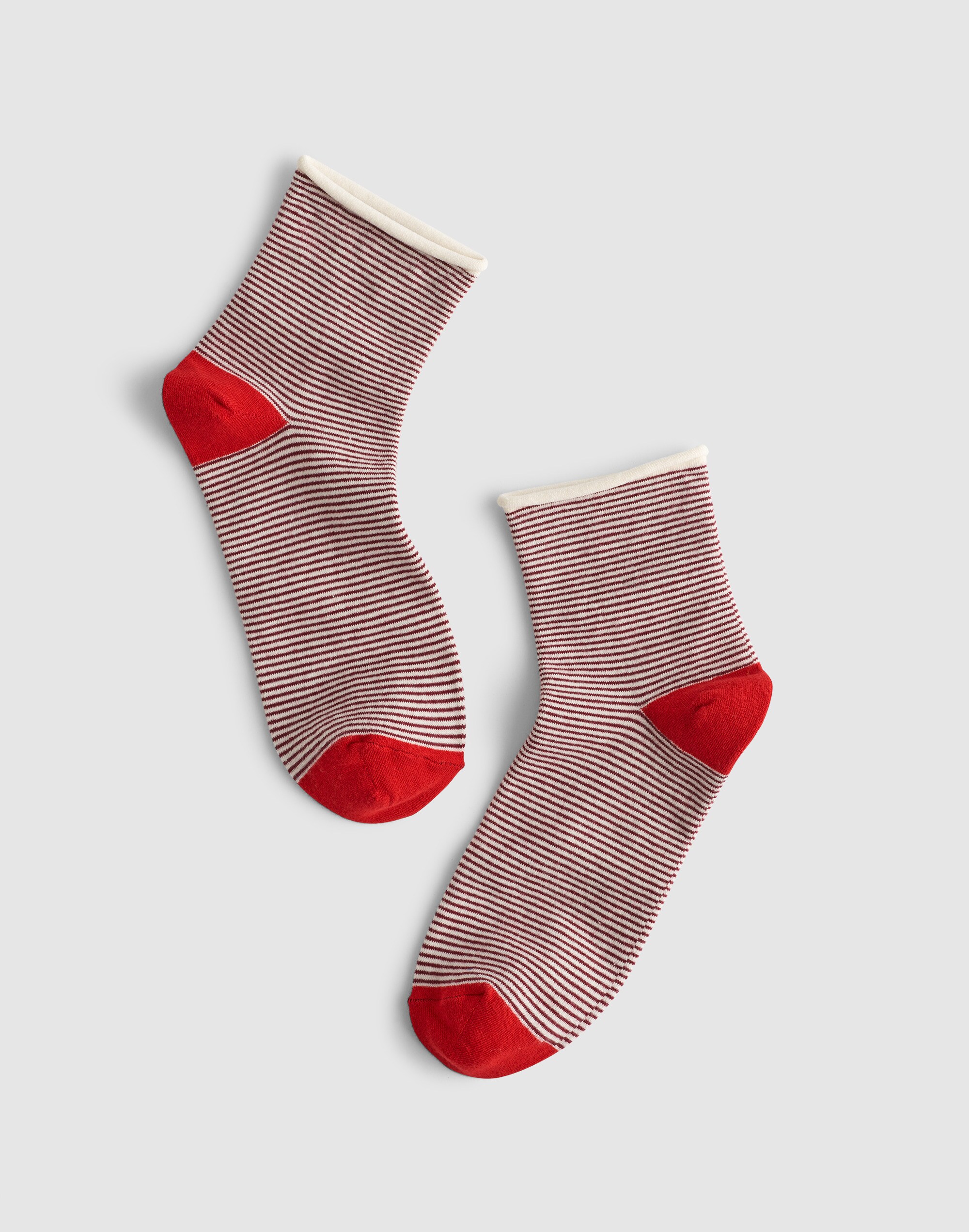 Contrast-Stripe Ankle Socks