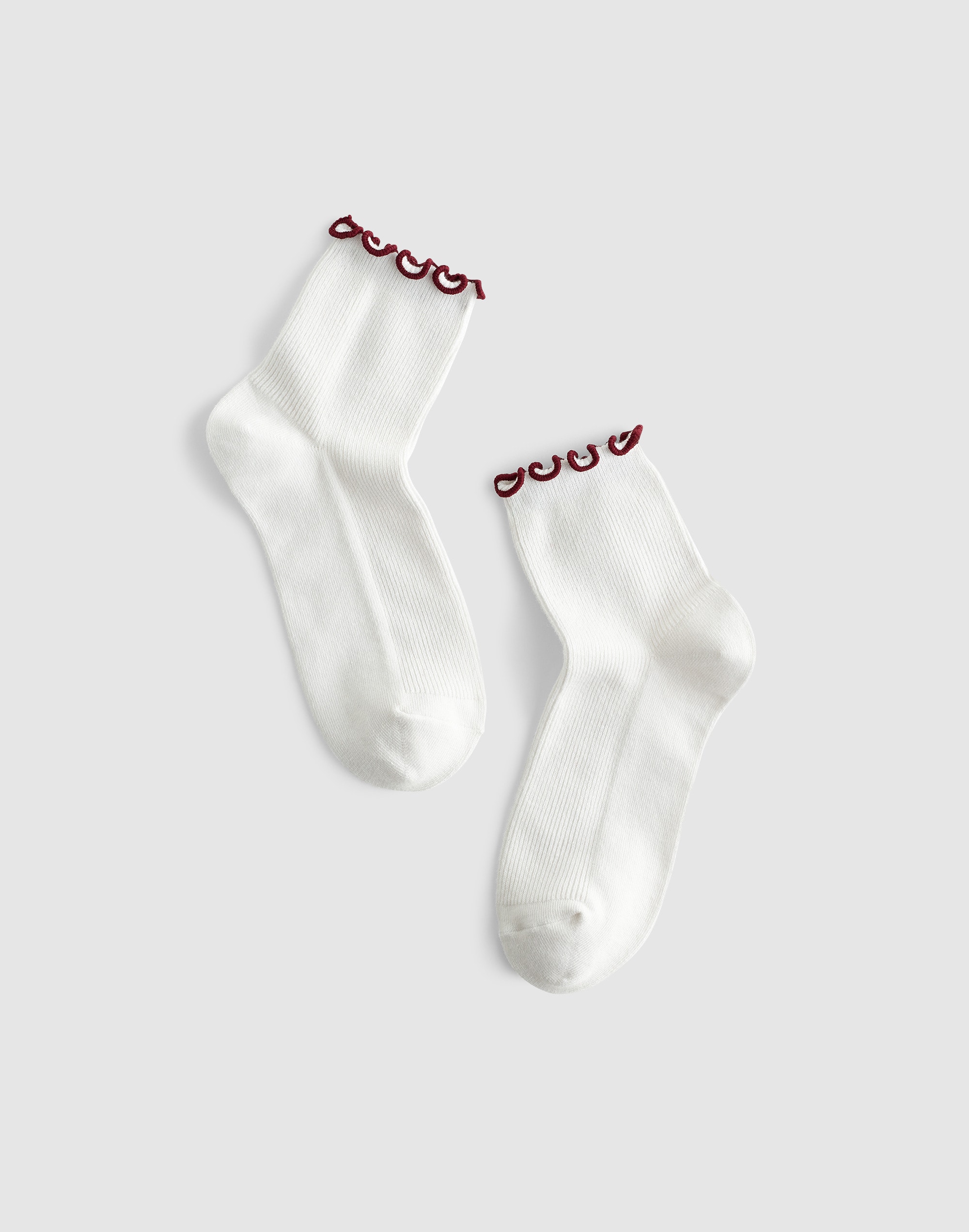 ruffle-trim ankle socks