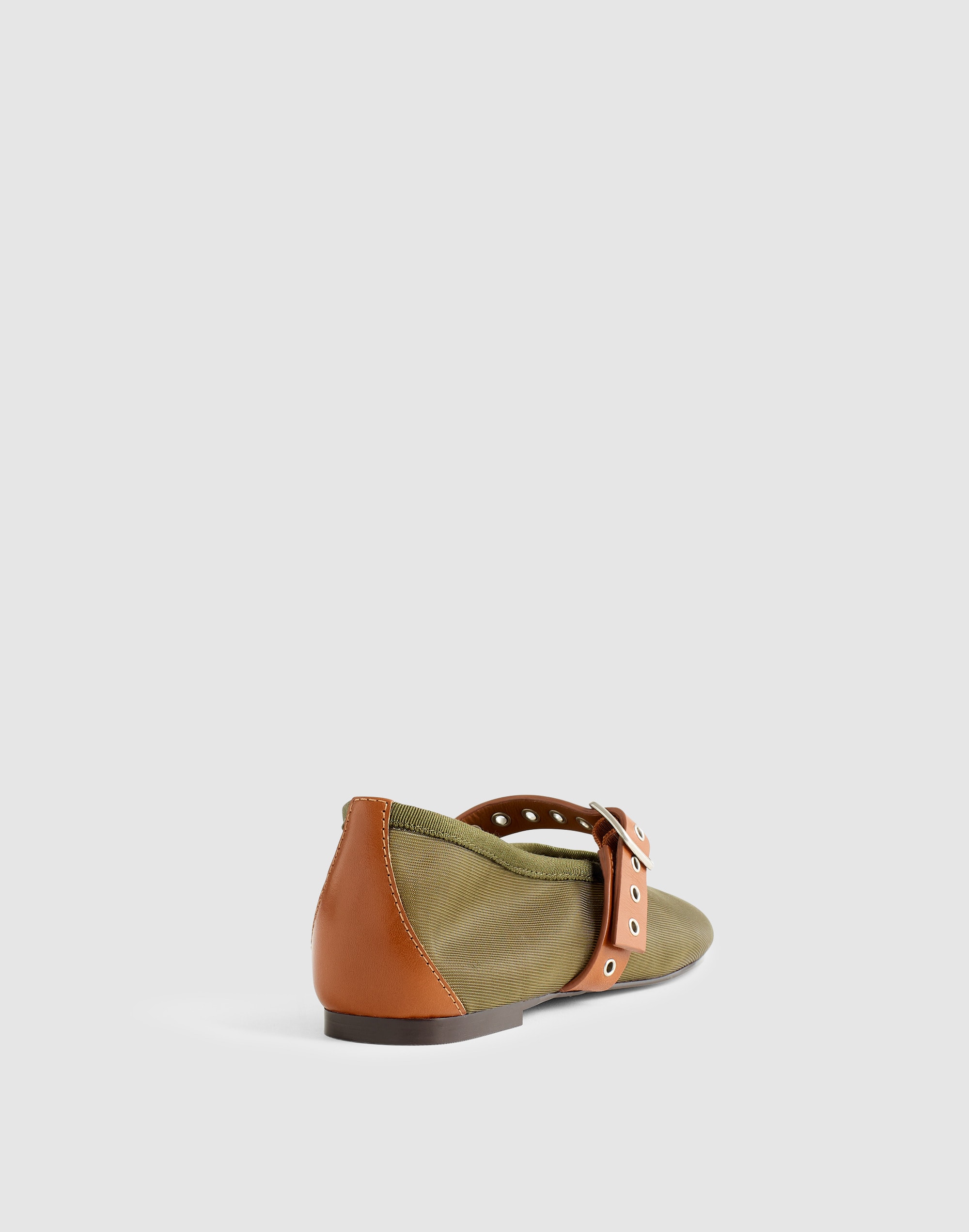 The Remy Mary Jane Flat