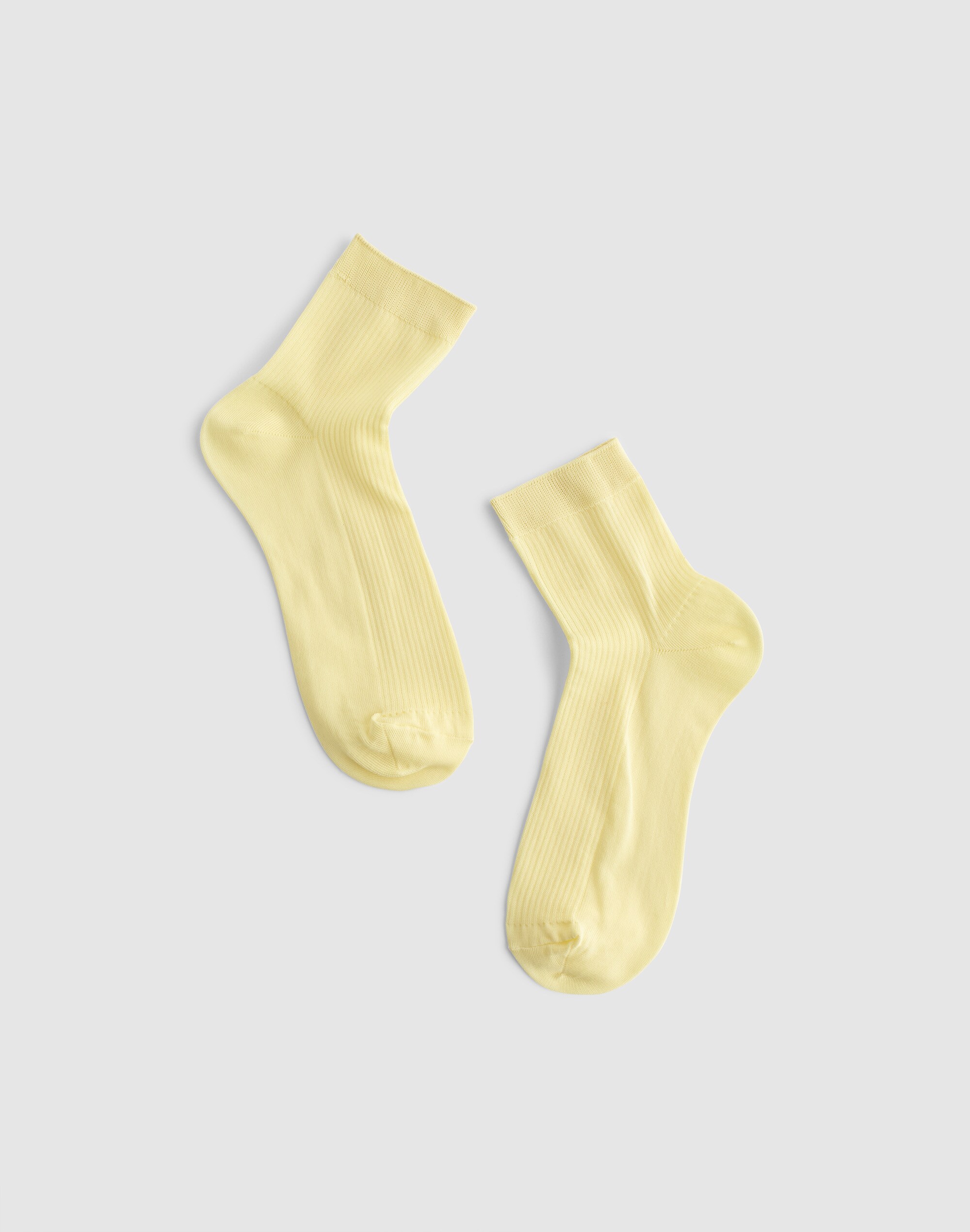 lightweight ankle socks