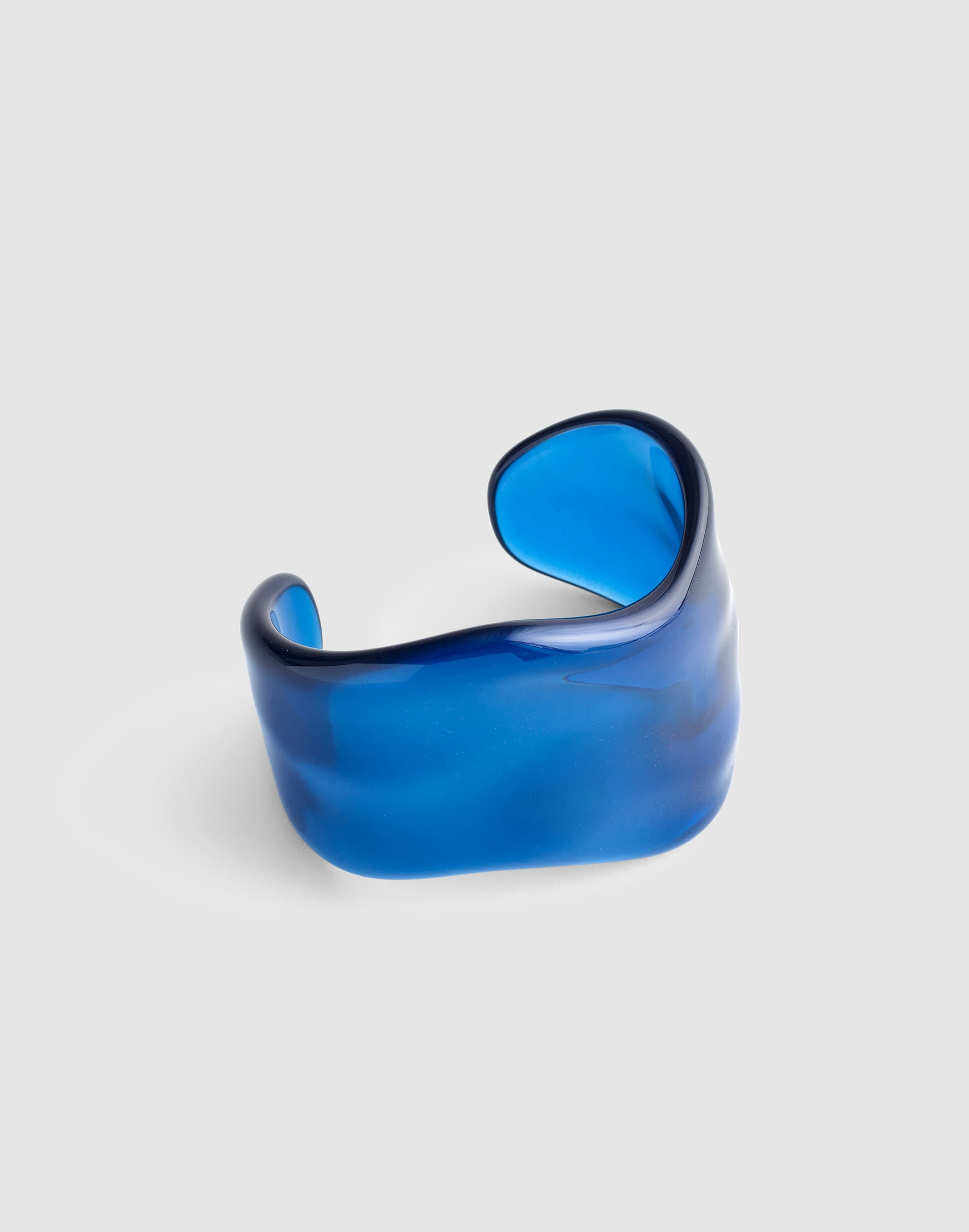 resin chunky wavy cuff bracelet