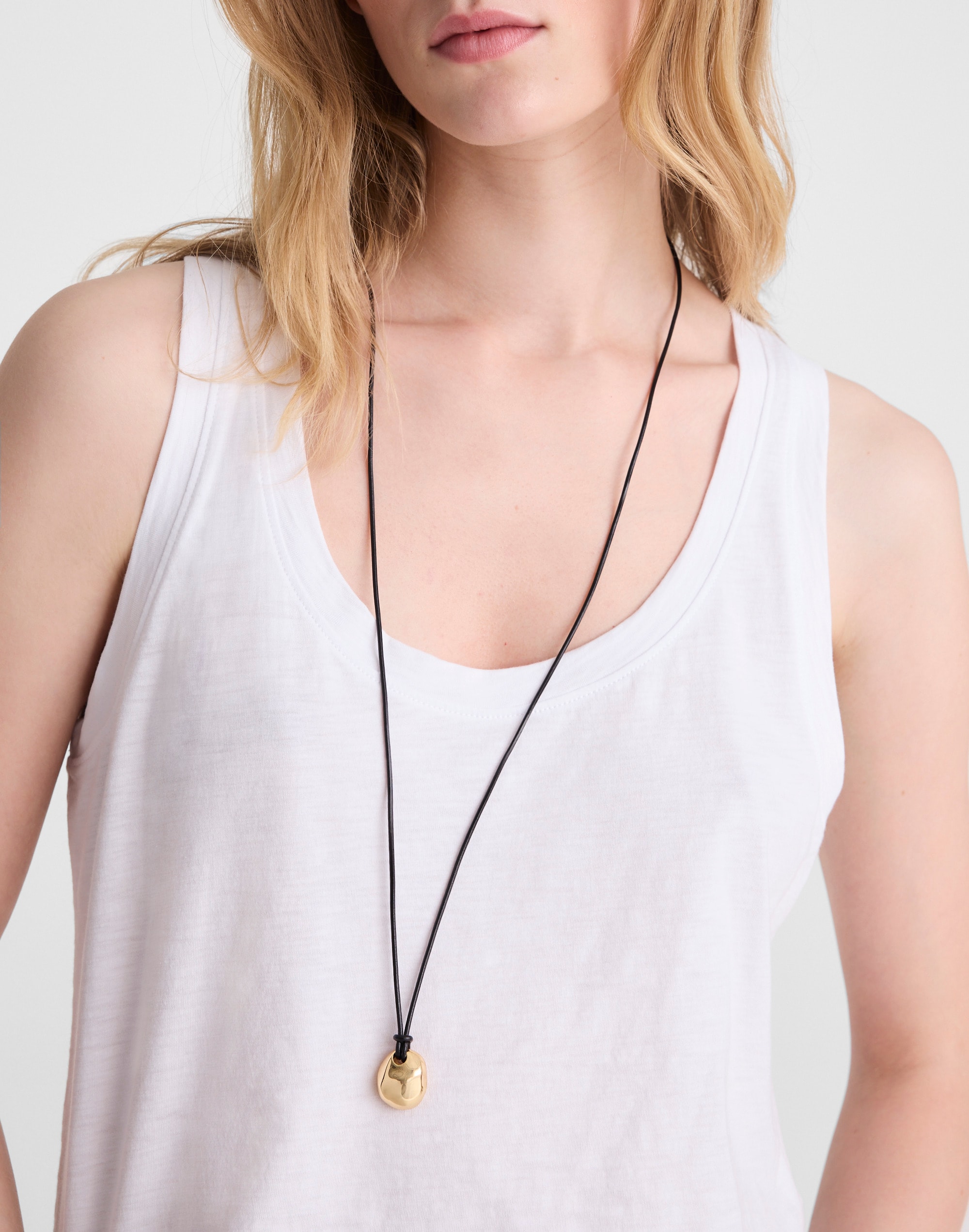 Sculptural Pendant Leather Necklace