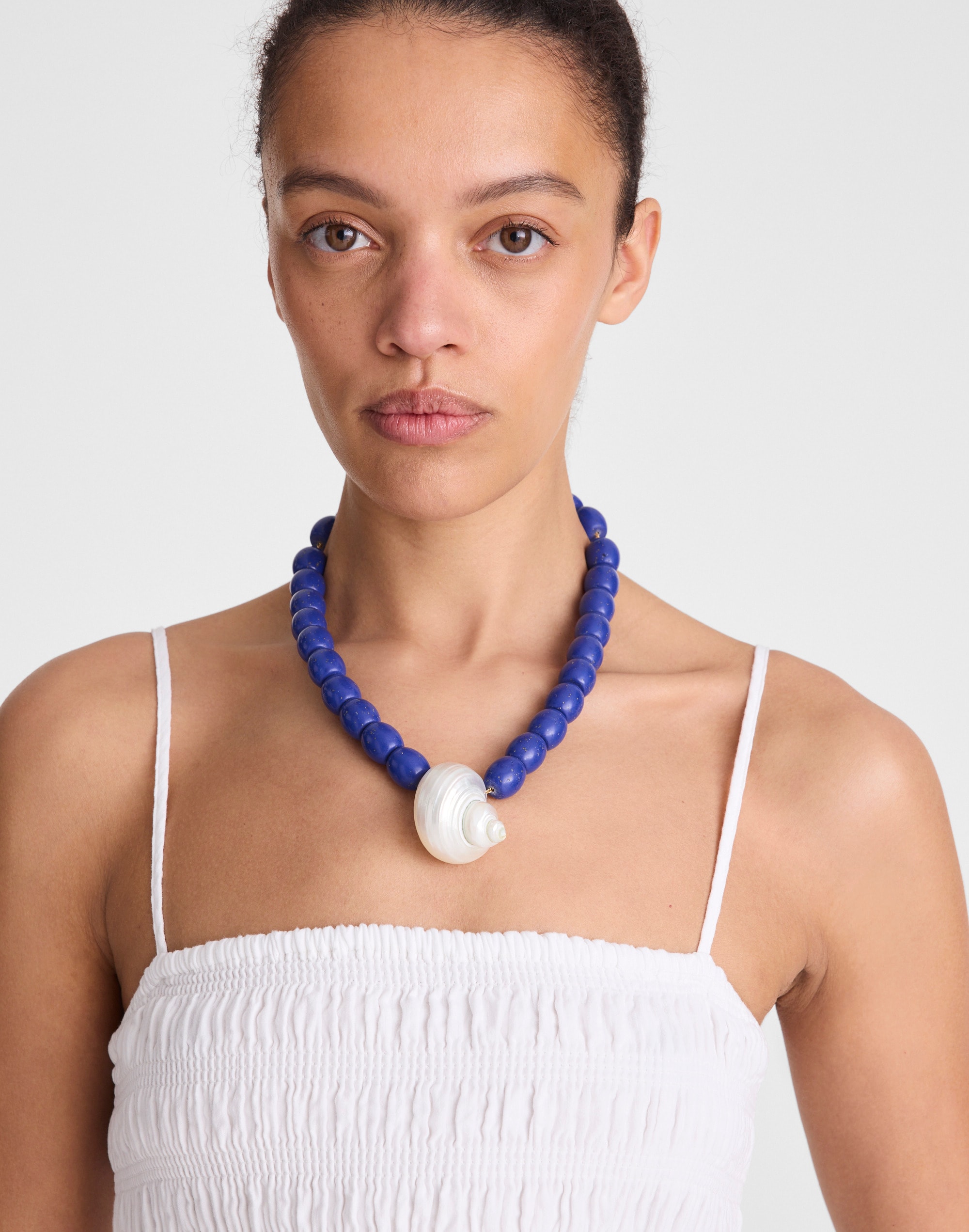Shell Oversized Beaded Choker Necklace