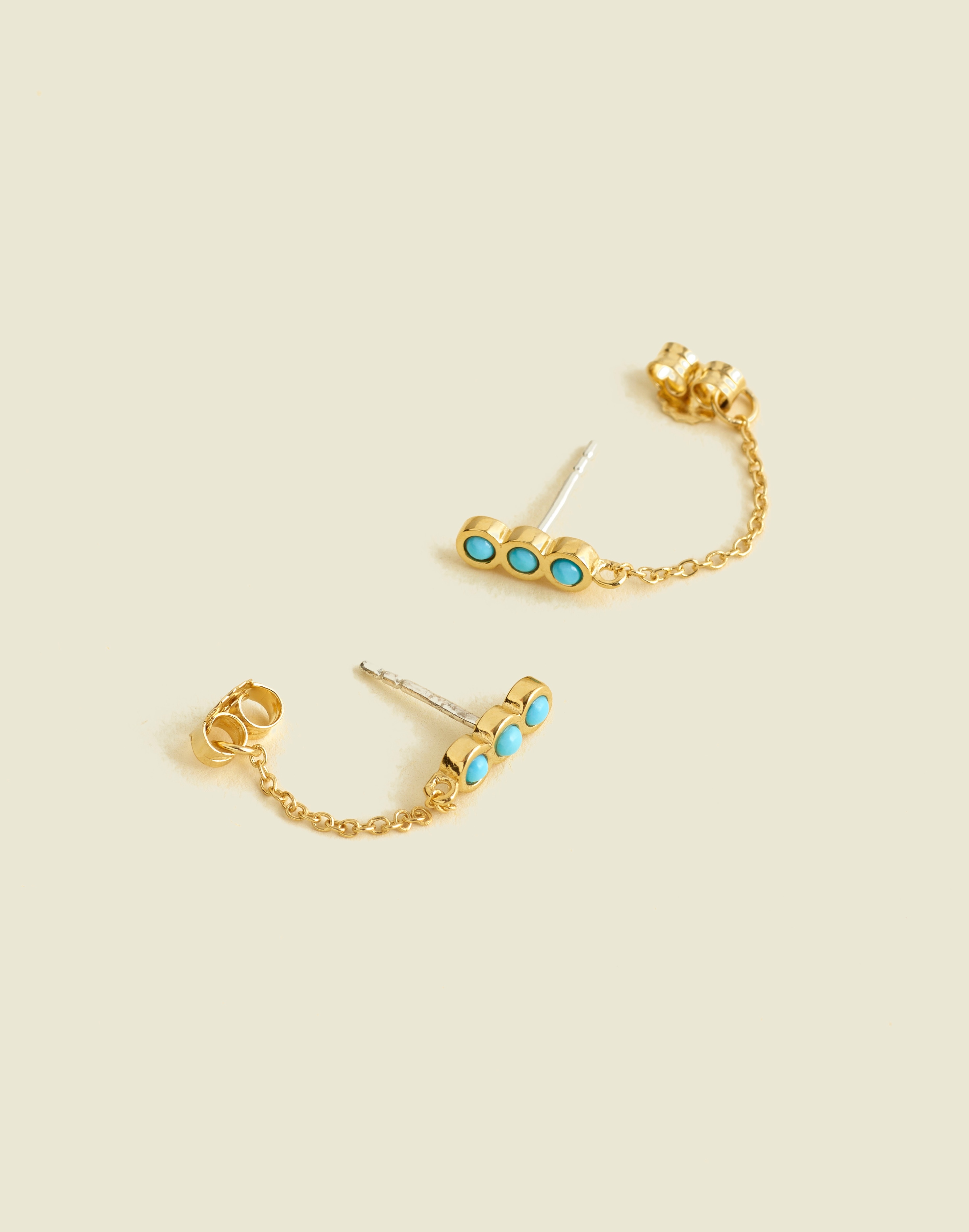 Madewell Demi-fine Bezel Set Turquoise Chain Stud Earrings In Gold