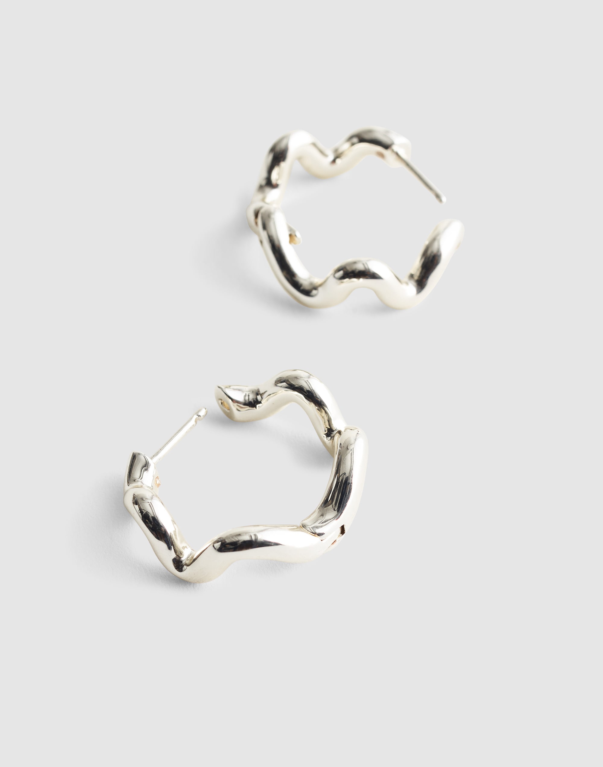 wavy double-hoop huggie earrings